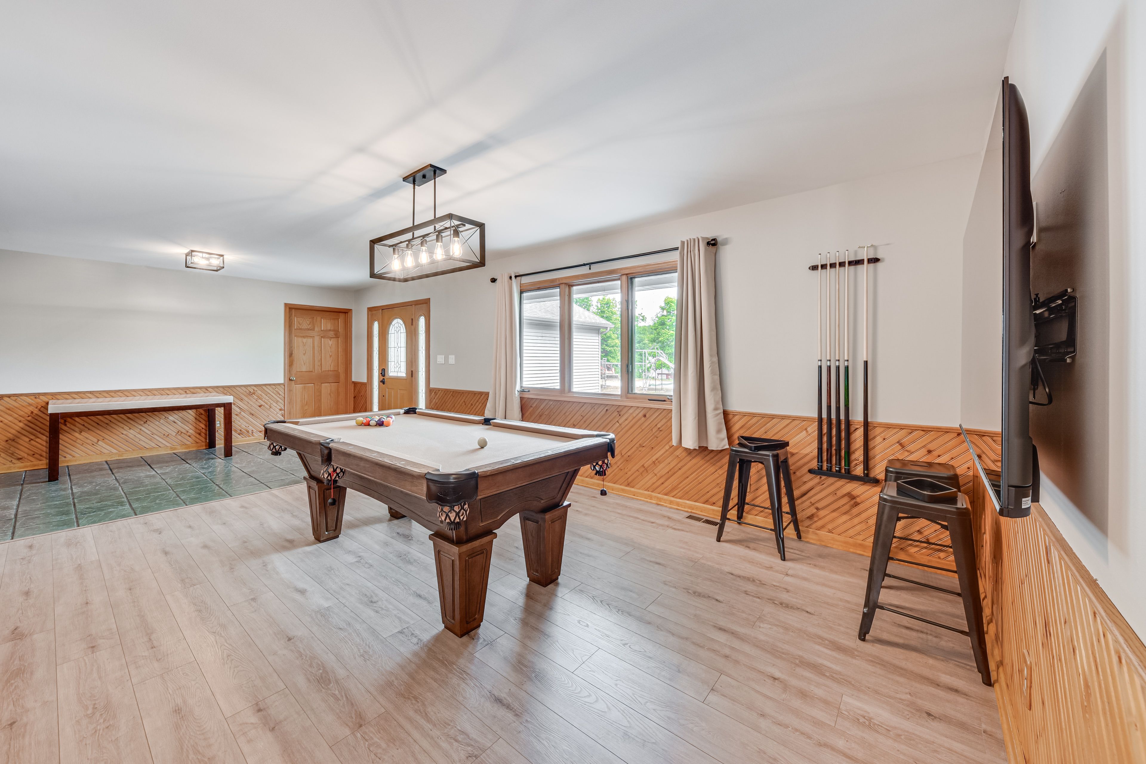 Twin Lakes Vacation Rental | 4BR | 3BA | 2,500 Sq Ft | 1 Step to Enter
