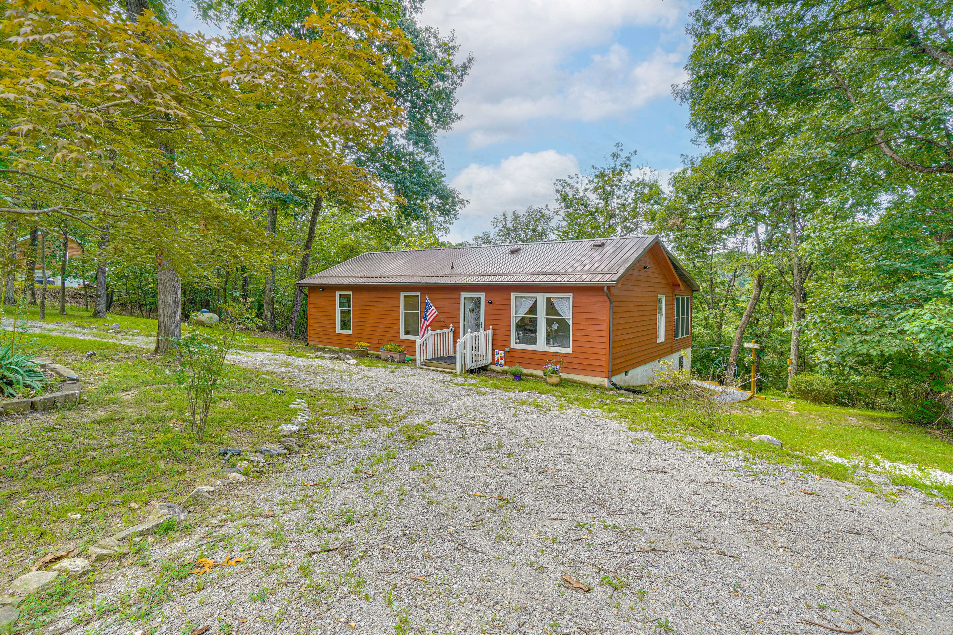 Parking | Driveway (3 Vehicles)