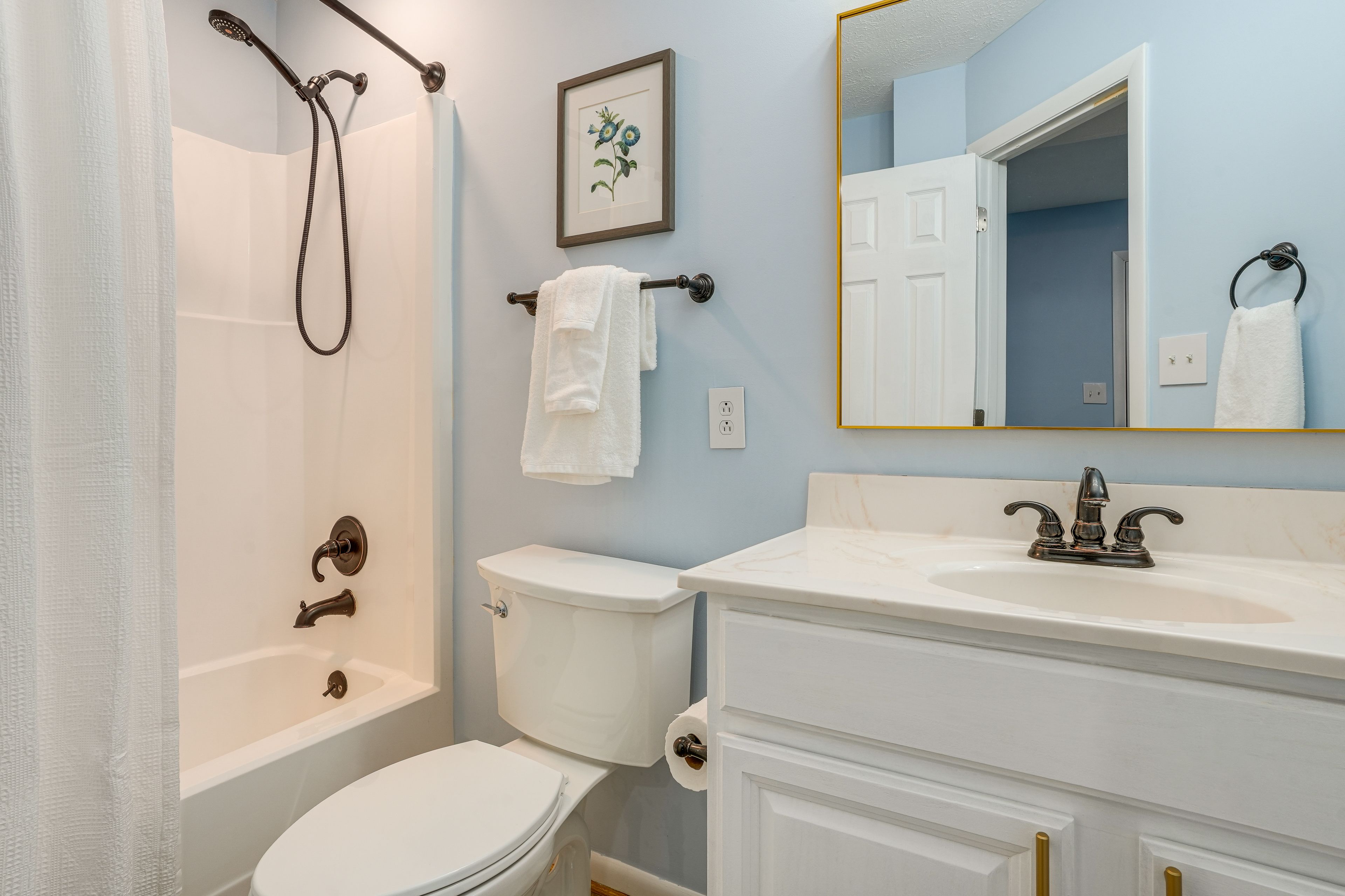 Full Bathroom