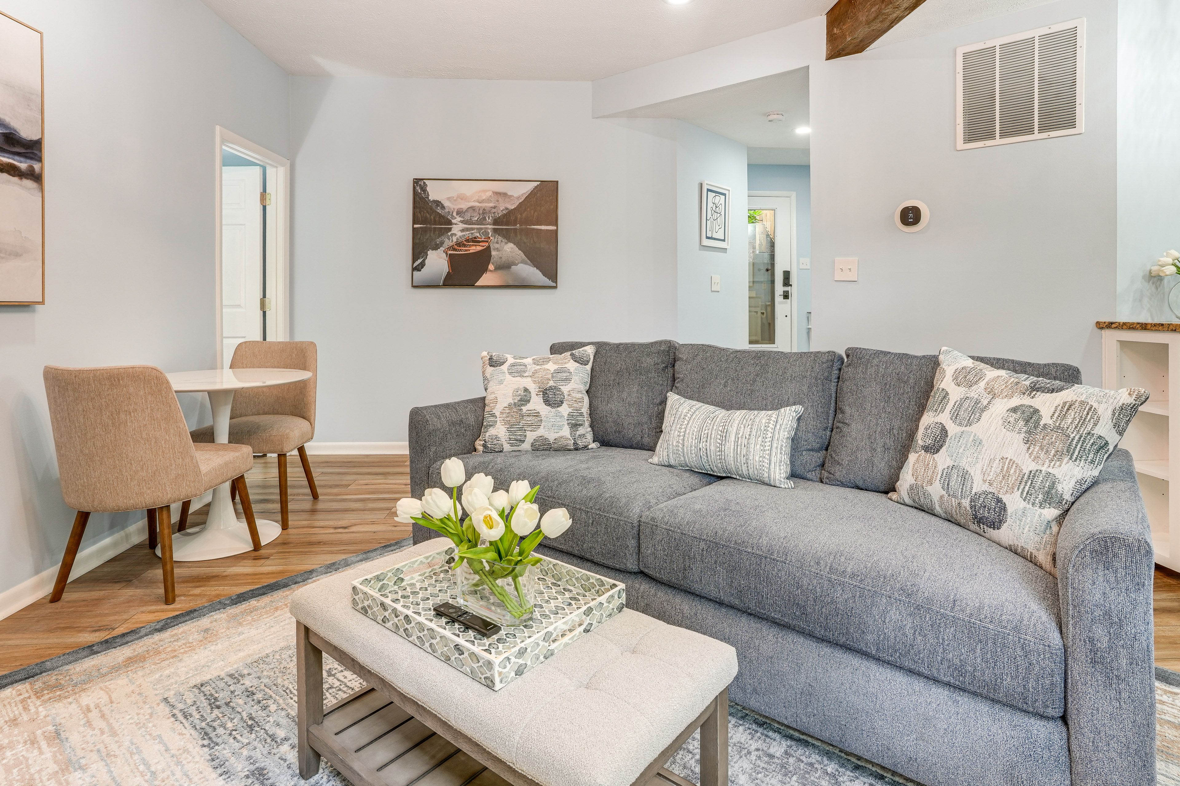 Living Room | Dining Area
