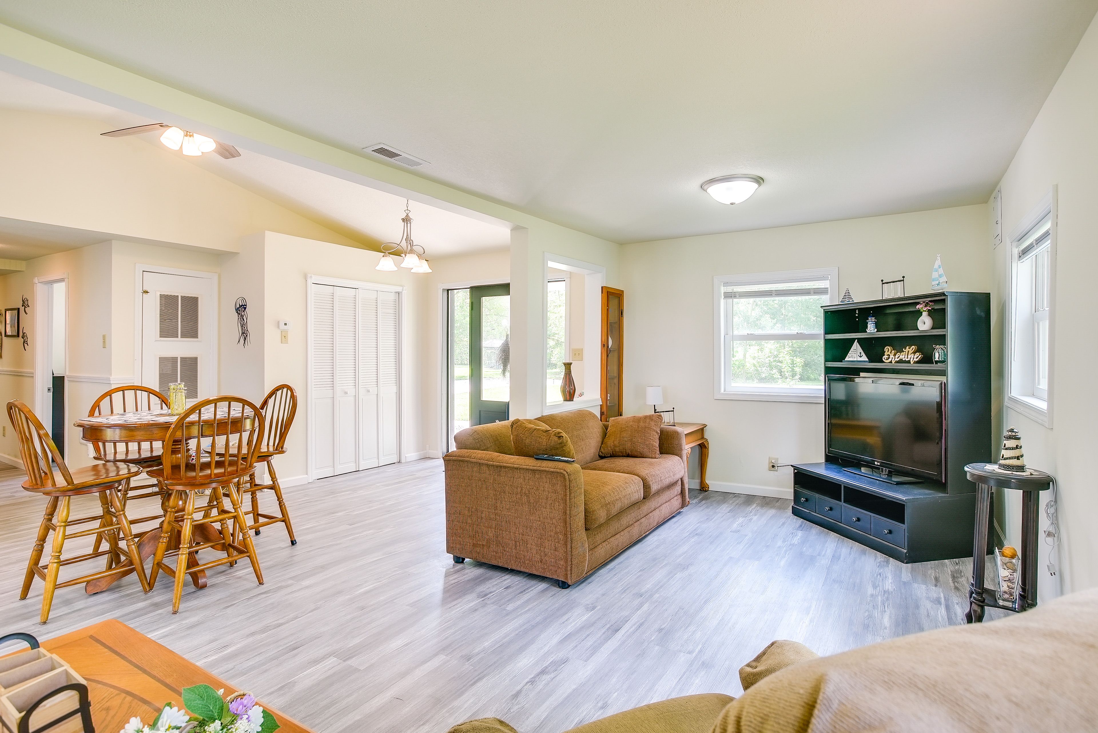 Living Room | Smart TV | Full Sleeper Sofa