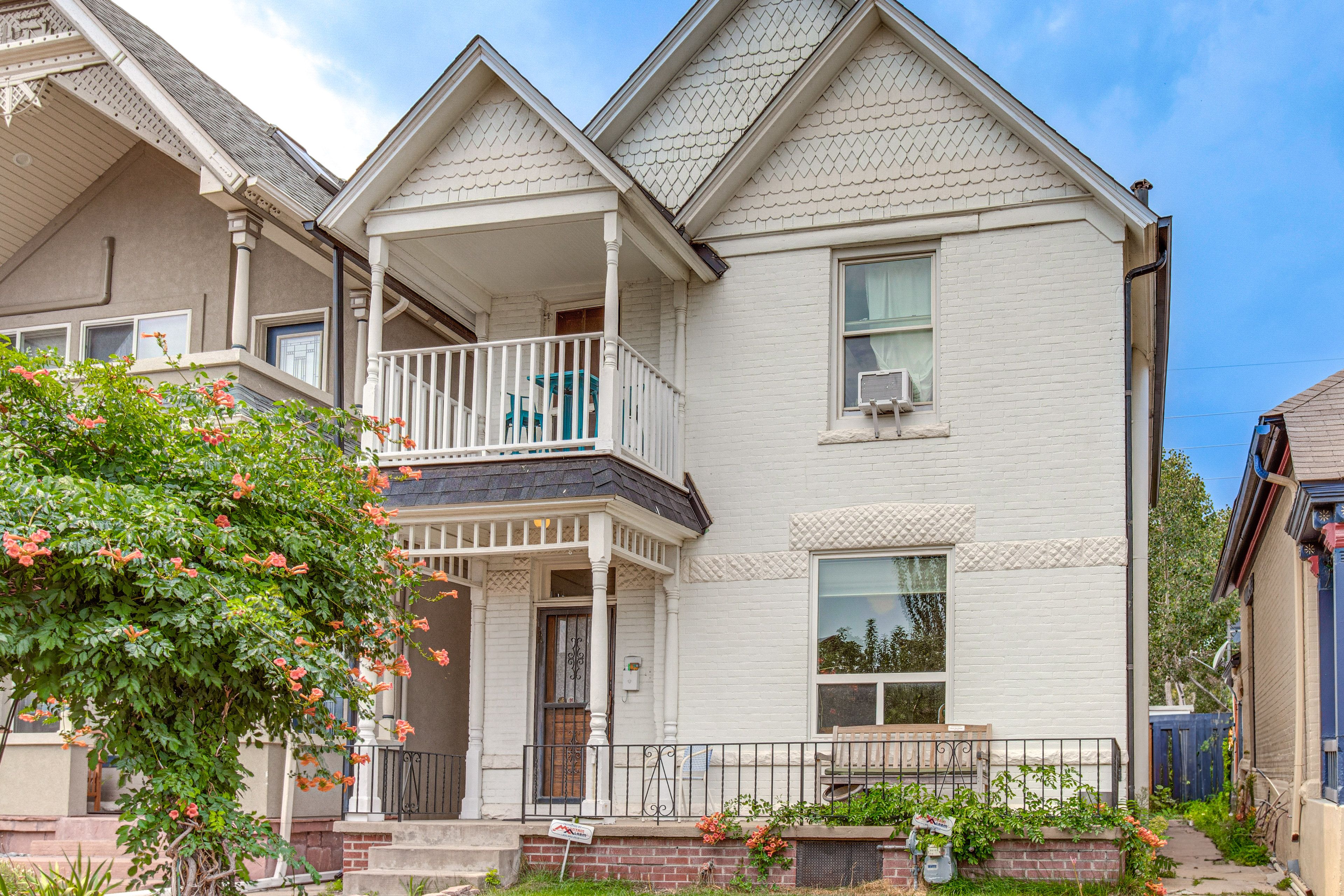 Property Exterior | Free Street Parking (First-Come, First-Served)