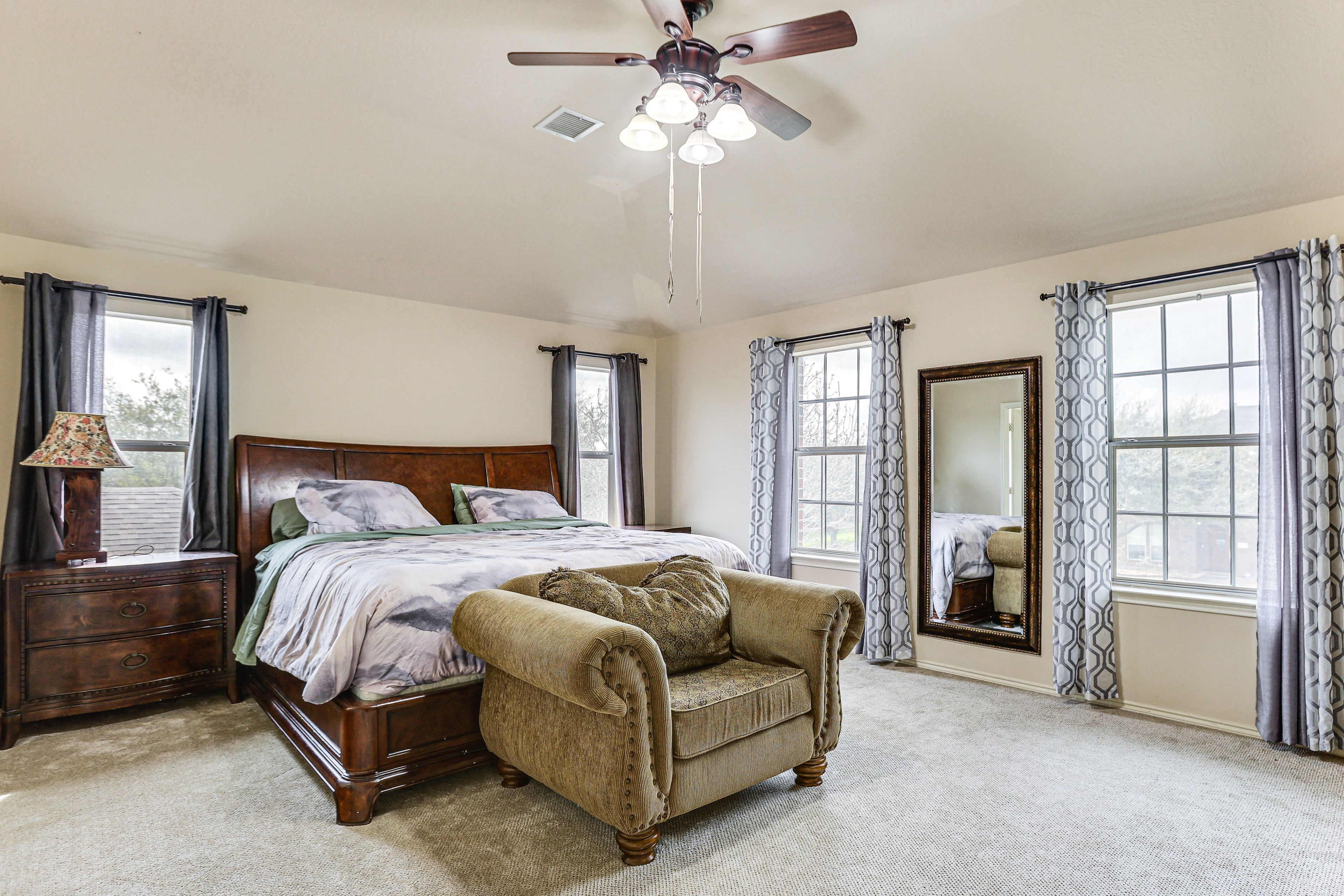 Bedroom 1 | King Bed | 2nd Floor