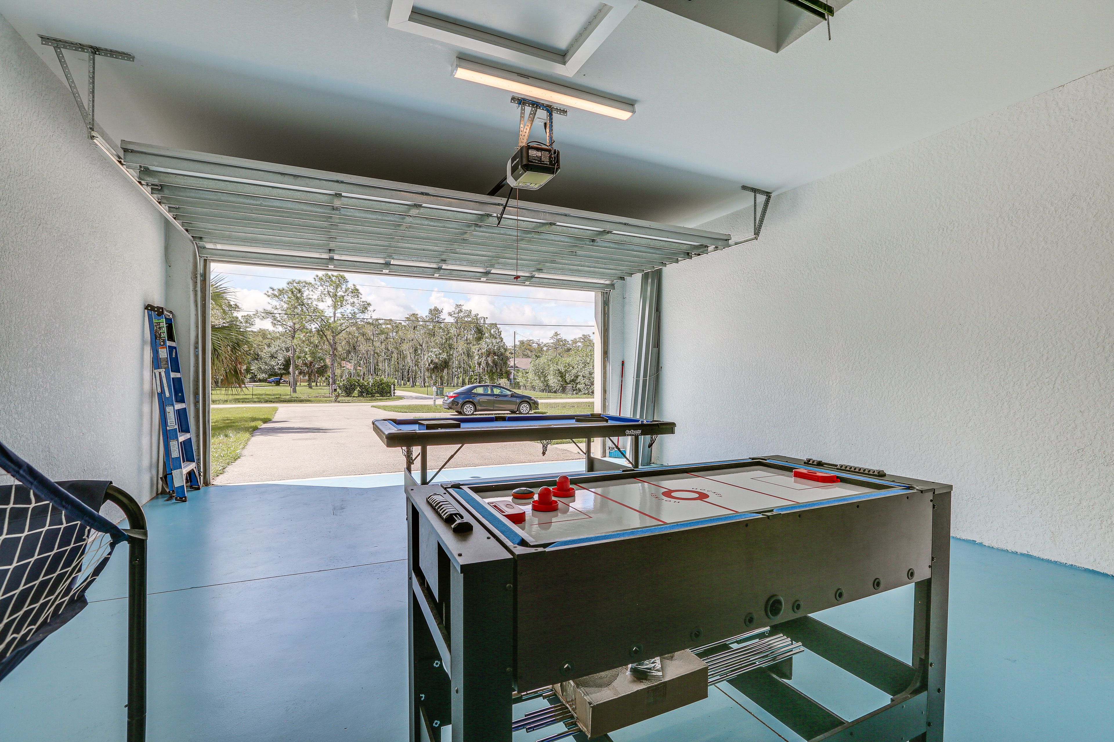 Garage | Air Hockey Table | Pool Table | Basketball Game