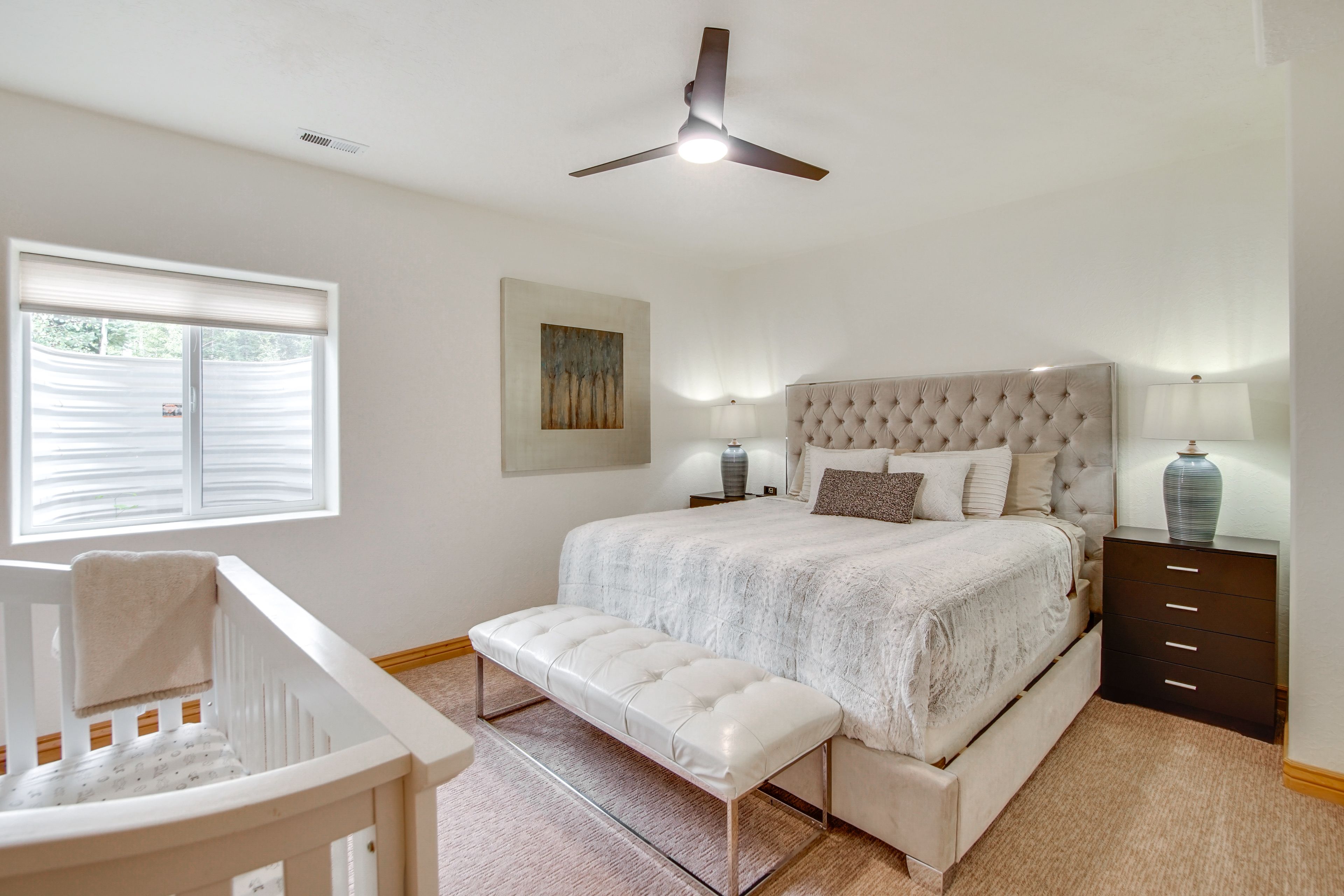 Bedroom 2 | Basement | King Bed | Crib