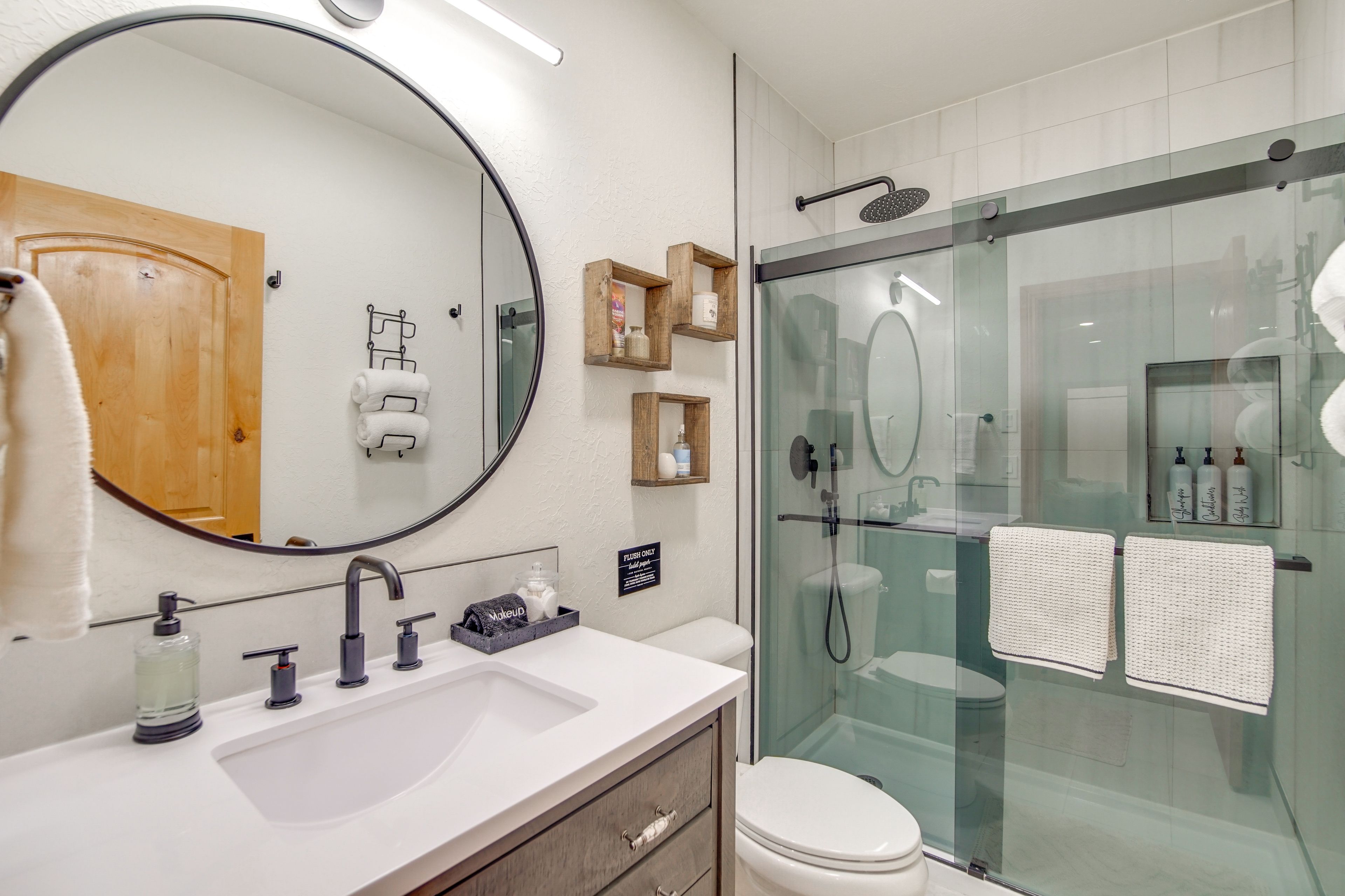 Full Bathroom | Basement