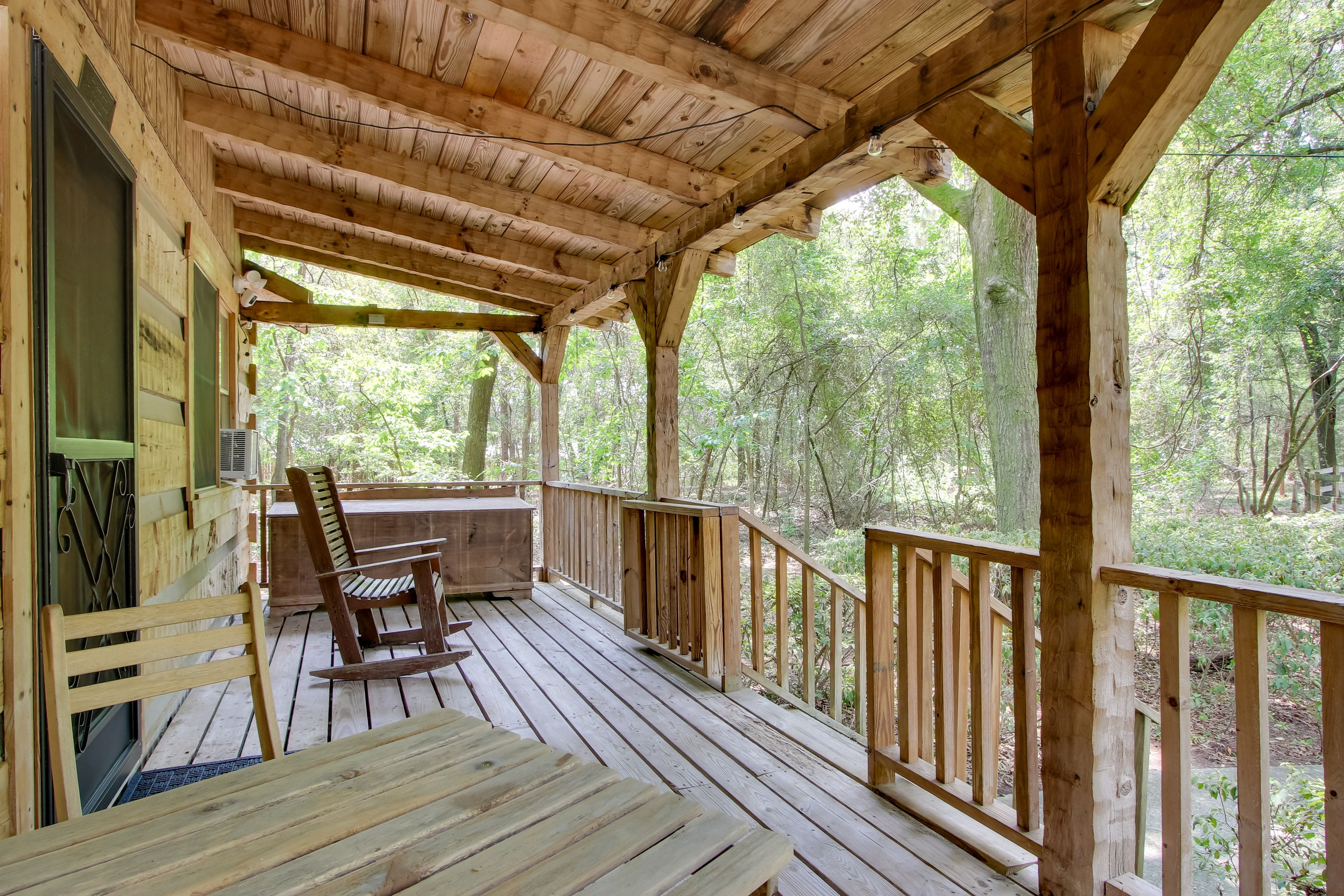 Front Porch | Outdoor Seating