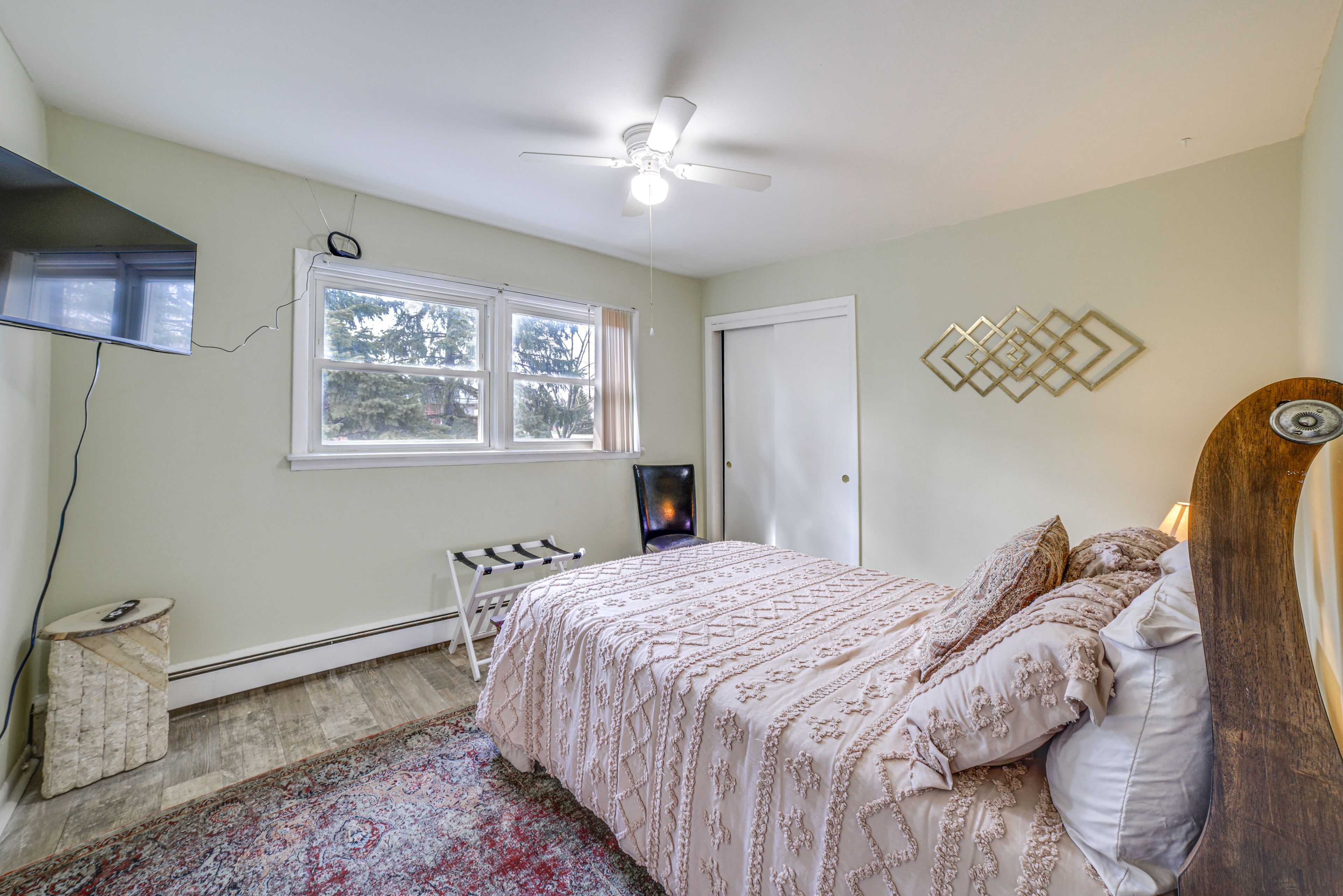 Bedroom 1 | Full Bed