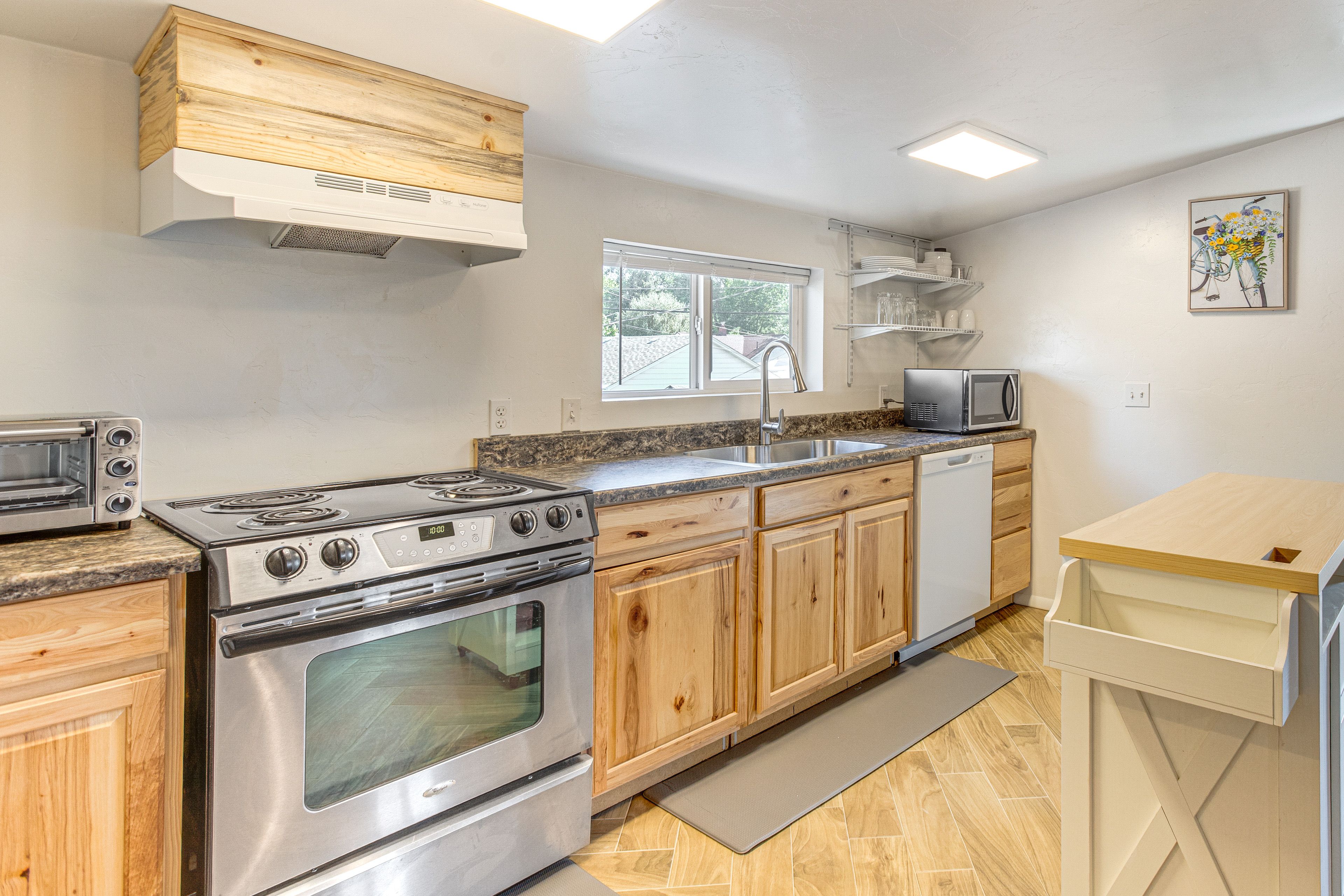Kitchen | Dishwasher