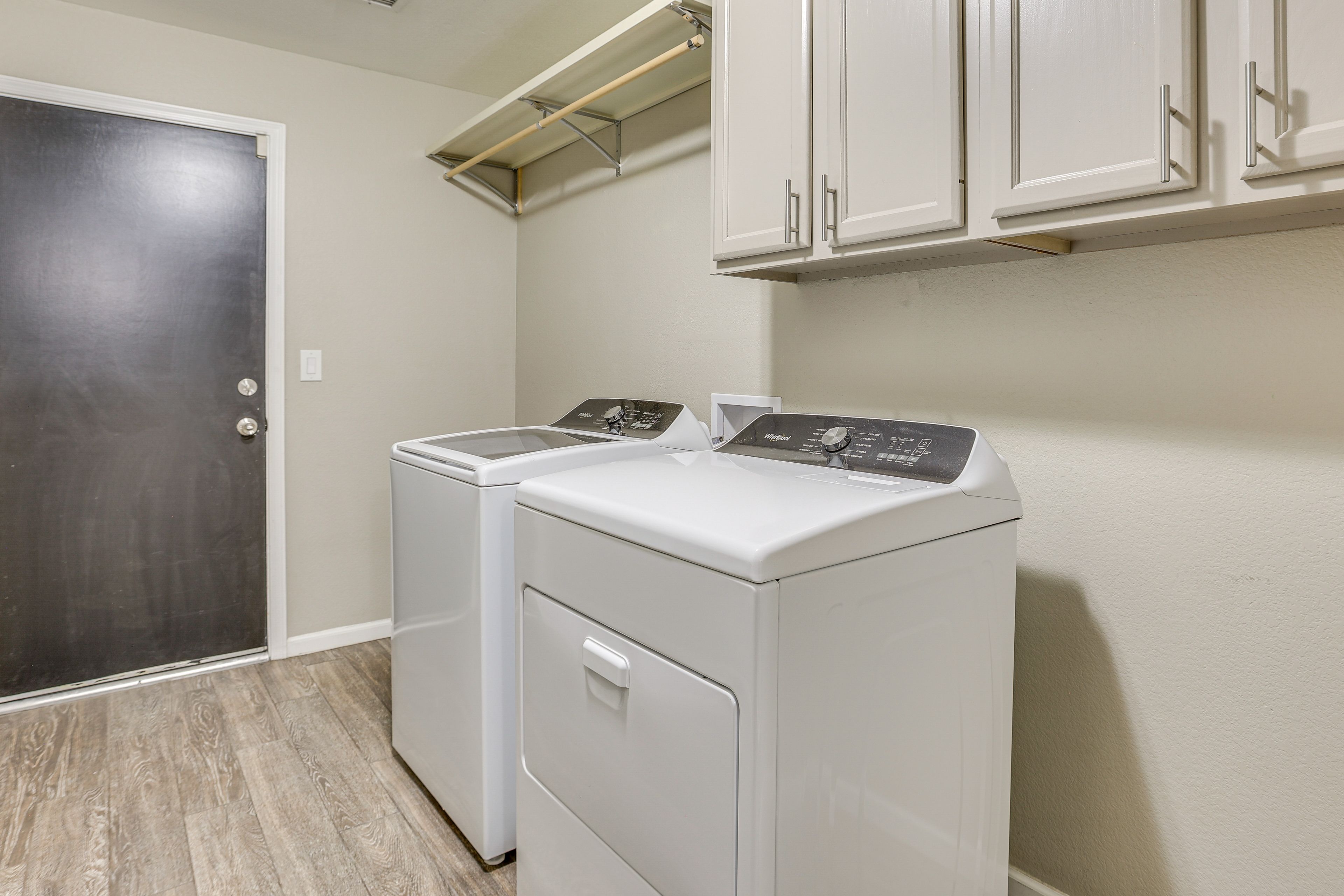 Washer & Dryer