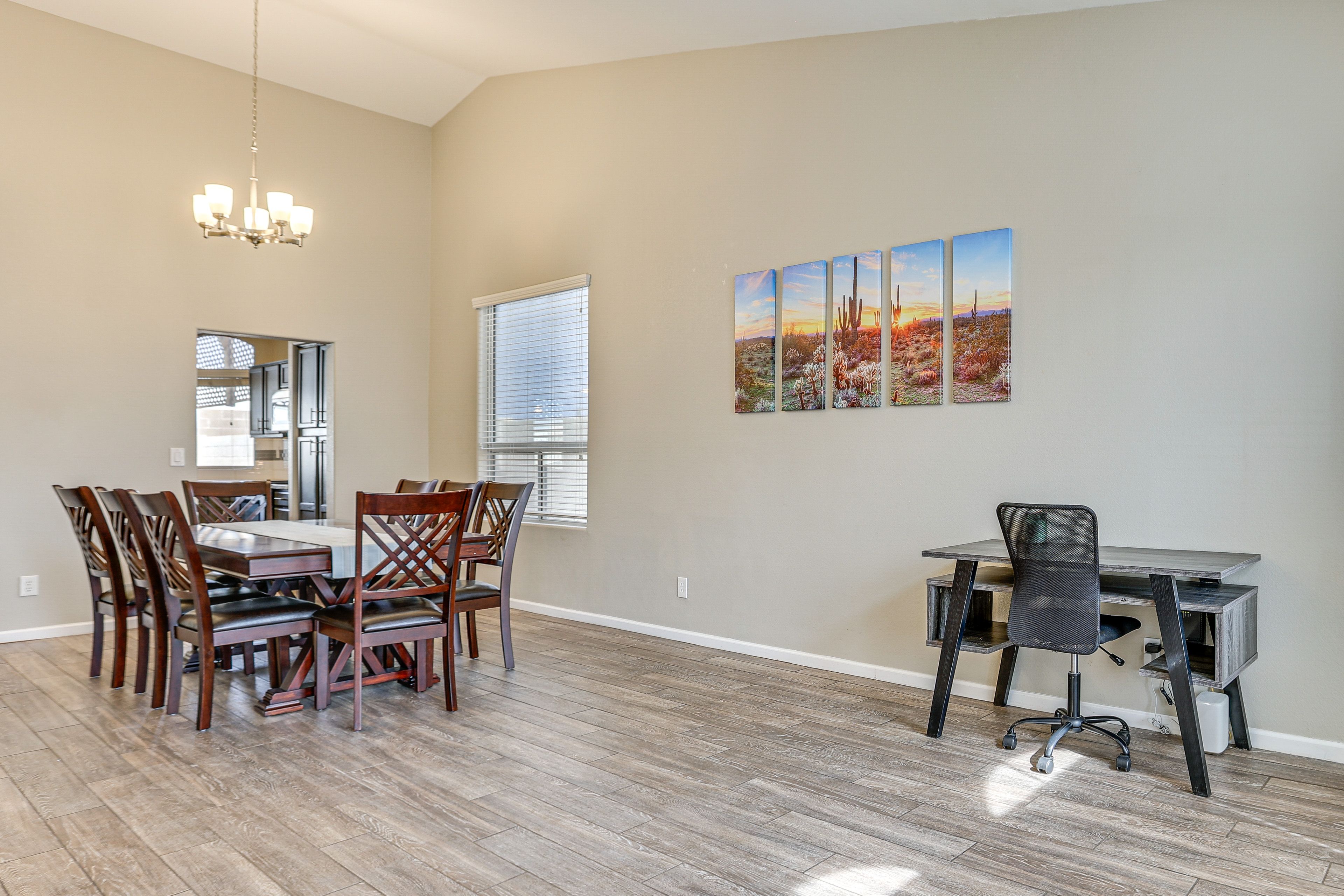 Dining Room/Office | Laptop-Friendly Workspace | Free WiFi | Full Sleeper Sofa