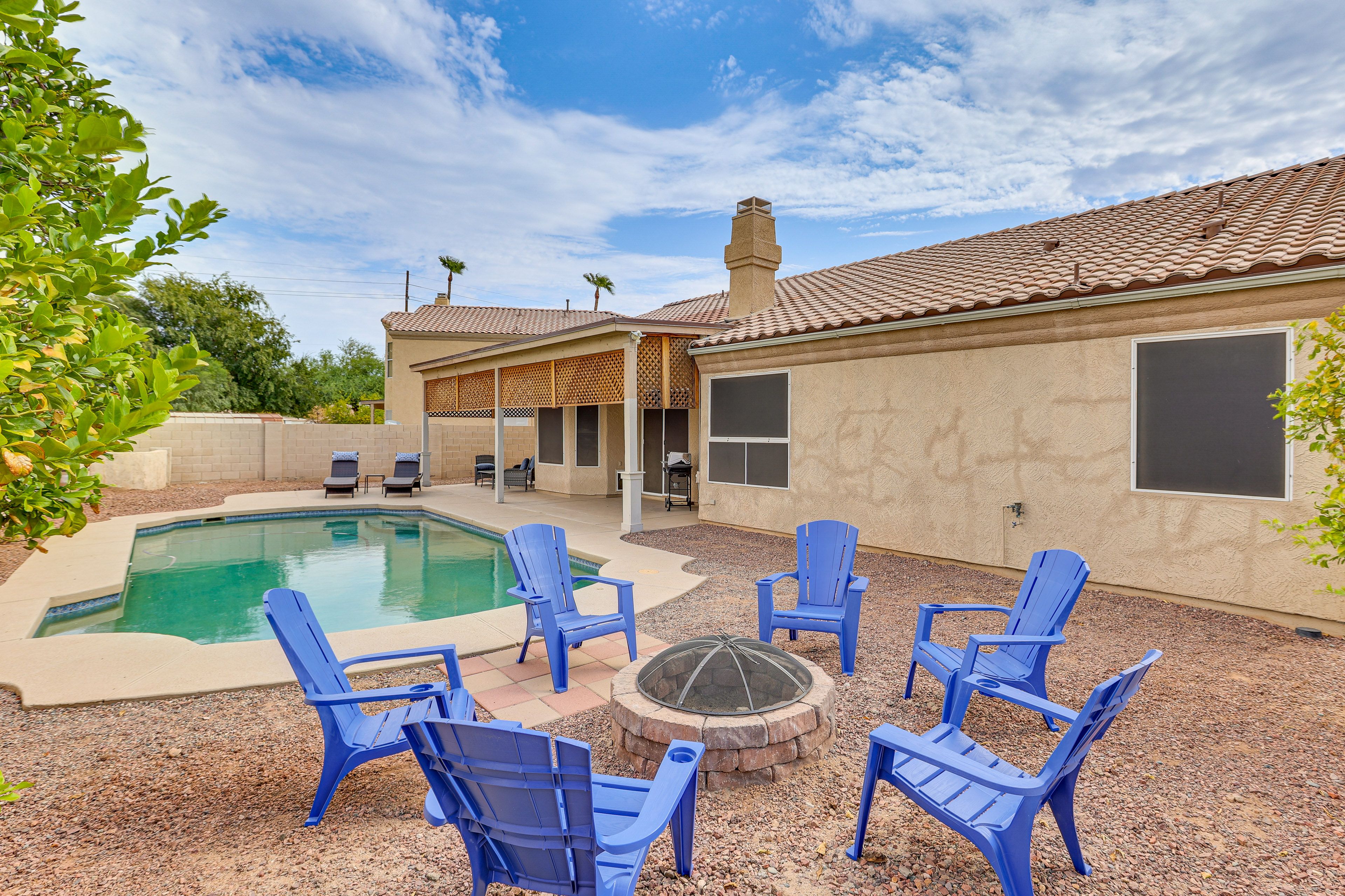 Fenced Backyard | Fire Pit