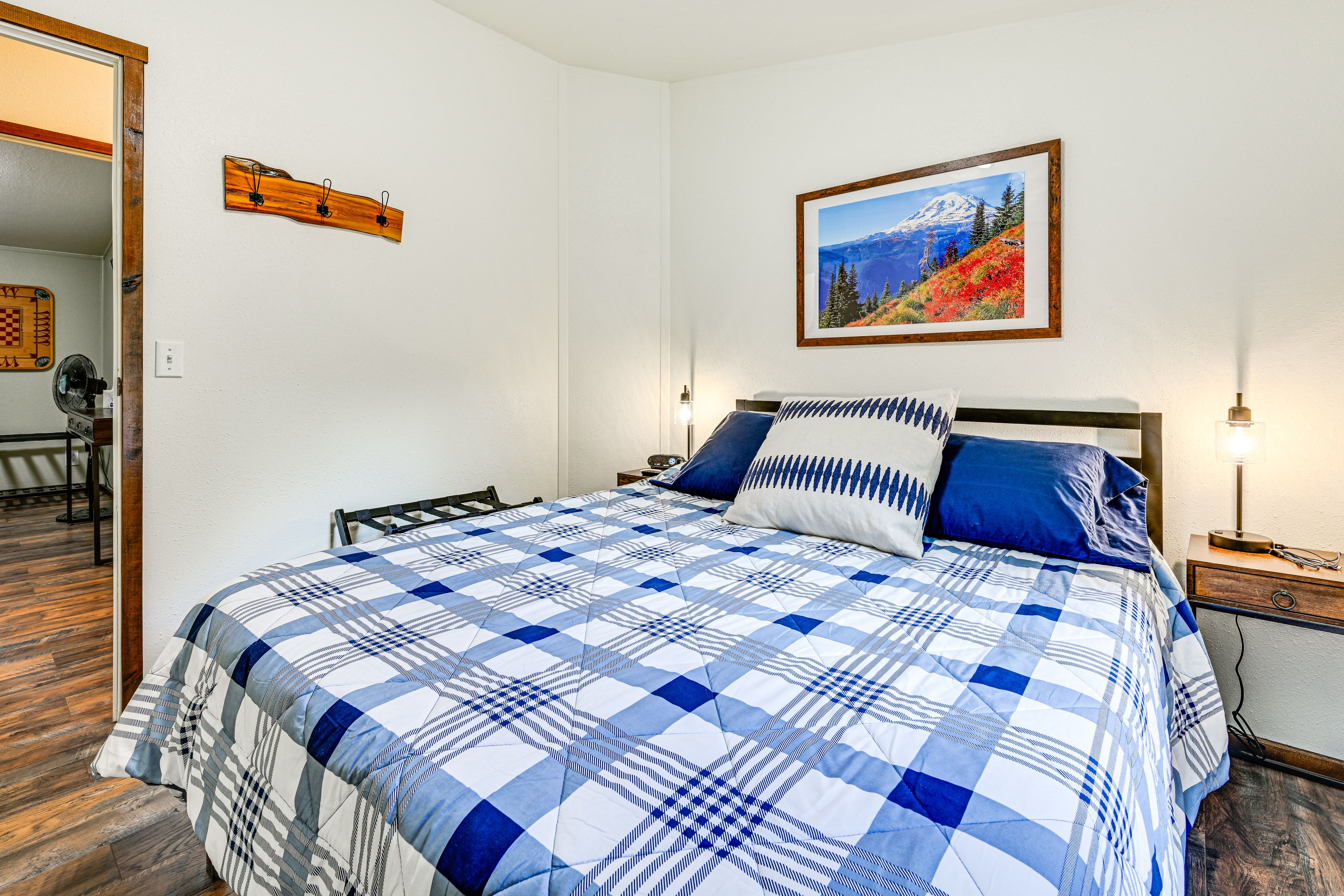 Bedroom 2 | Queen Bed | Linens Provided