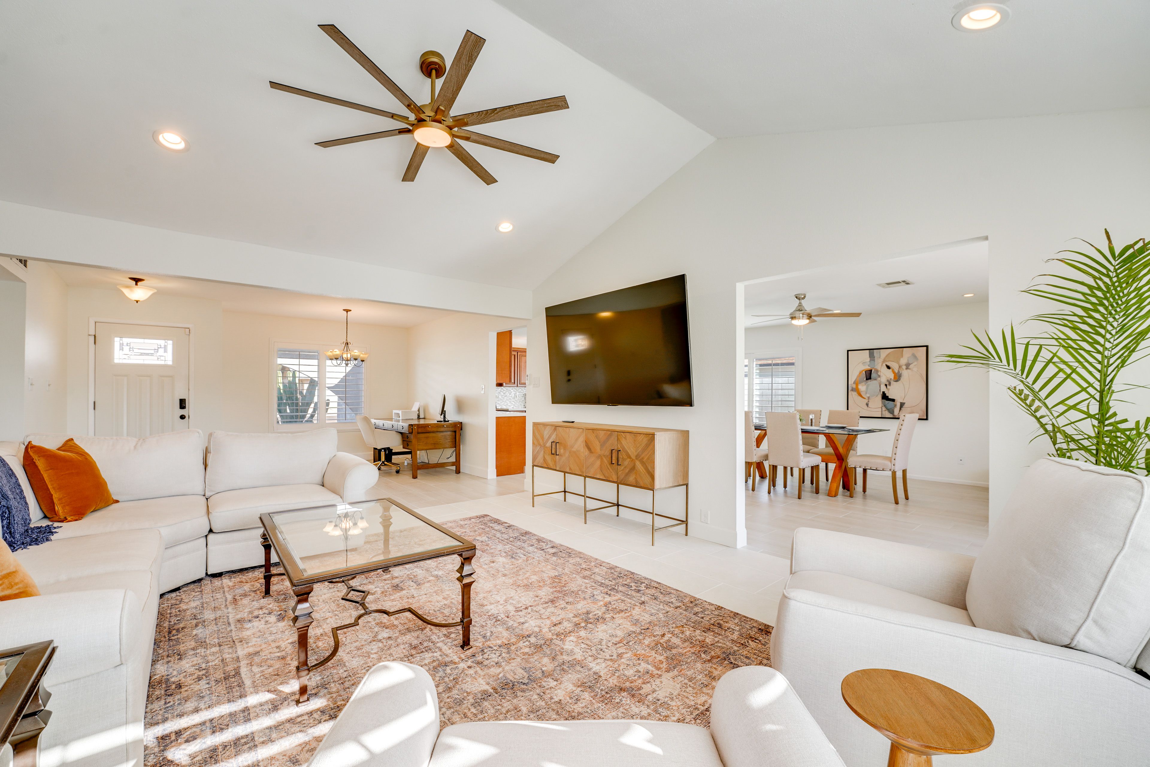 Interior | Single-Story House | Free WiFi | In-Unit Laundry