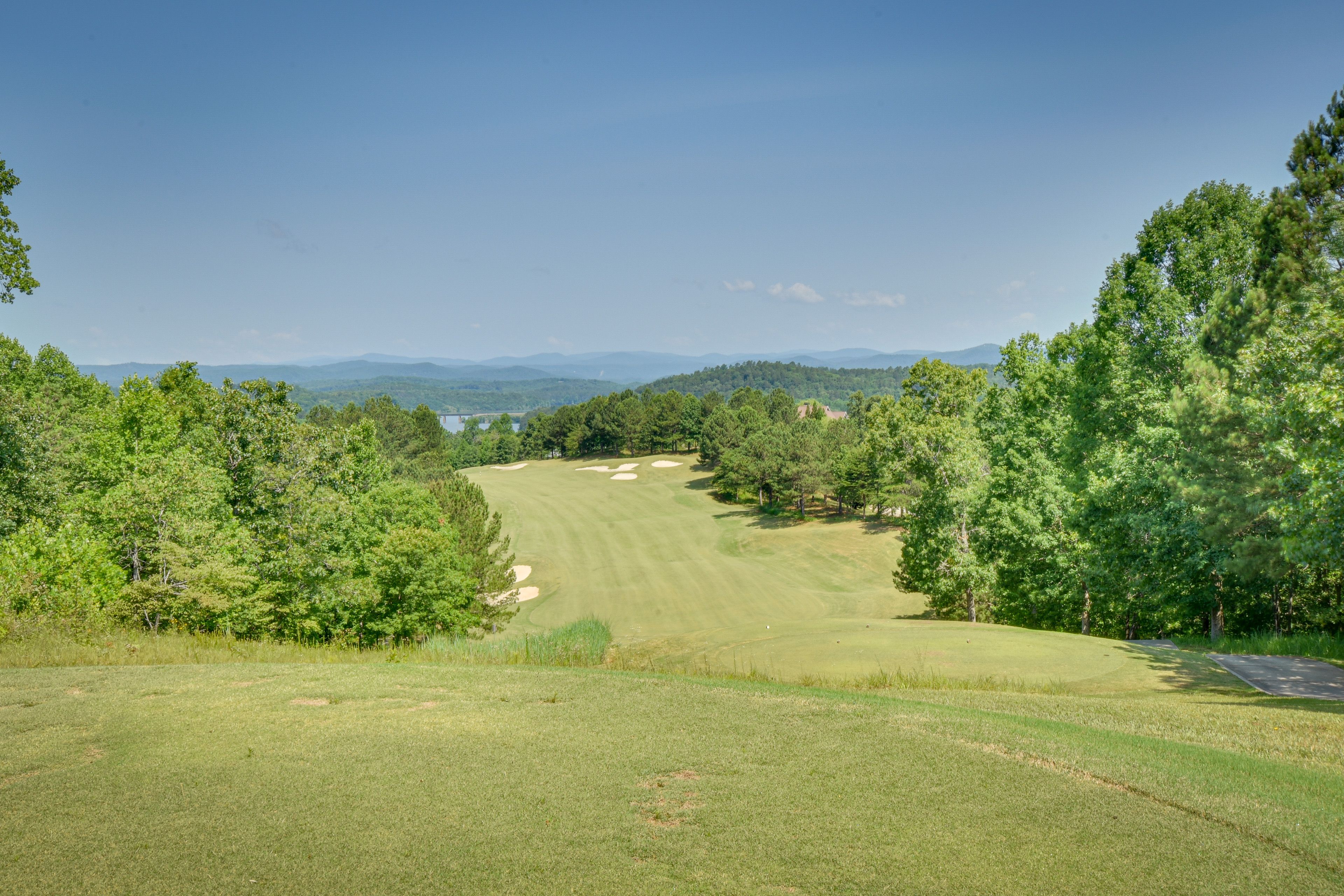 Currahee Club Community Amenities | Golf Course | Mountain Views