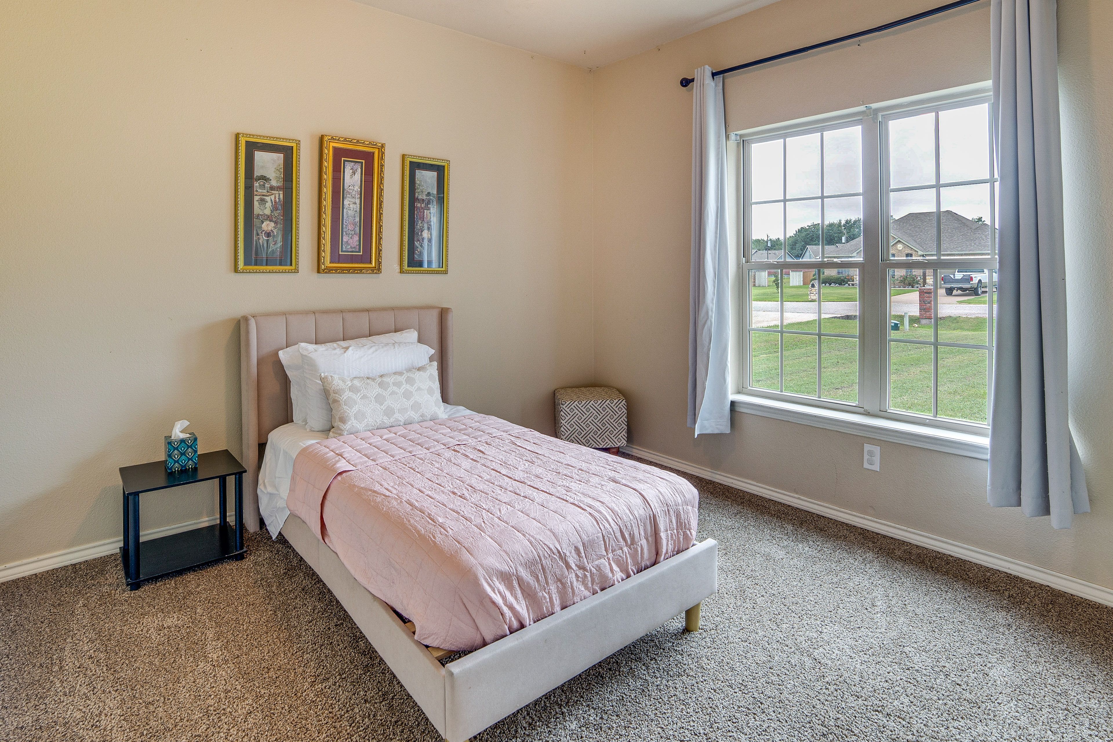 Bedroom 3 | Twin Bed