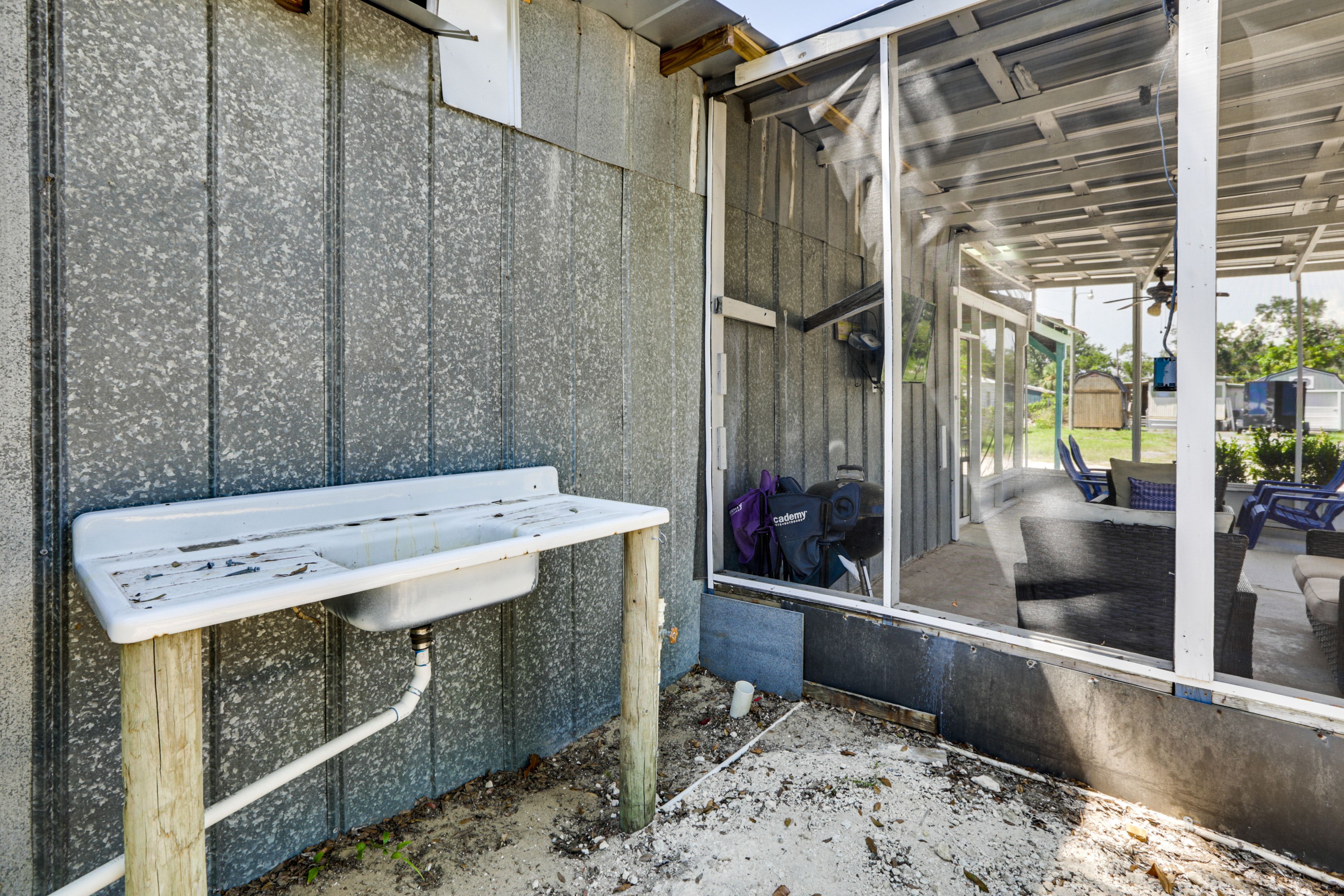 Fish Cleaning Station