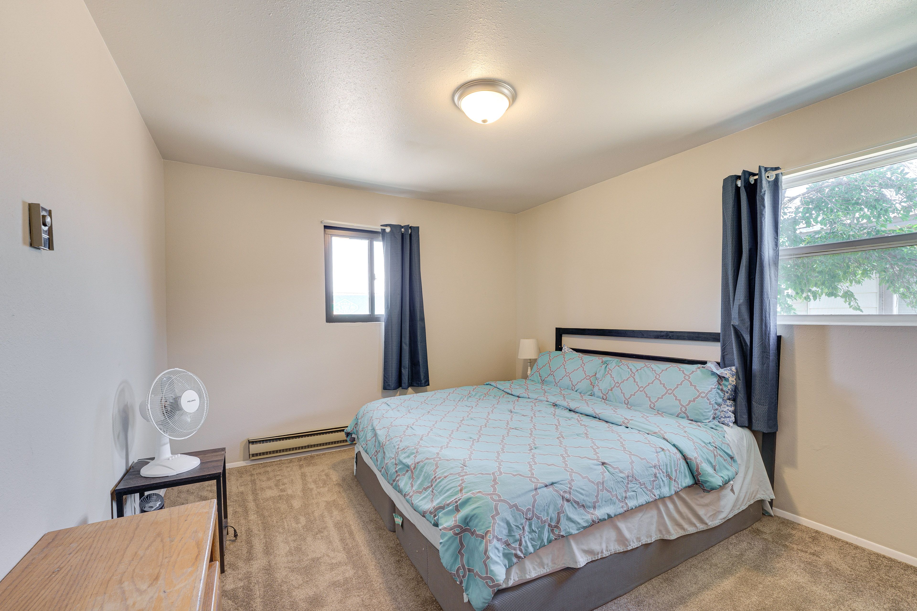Bedroom 1 | King Bed