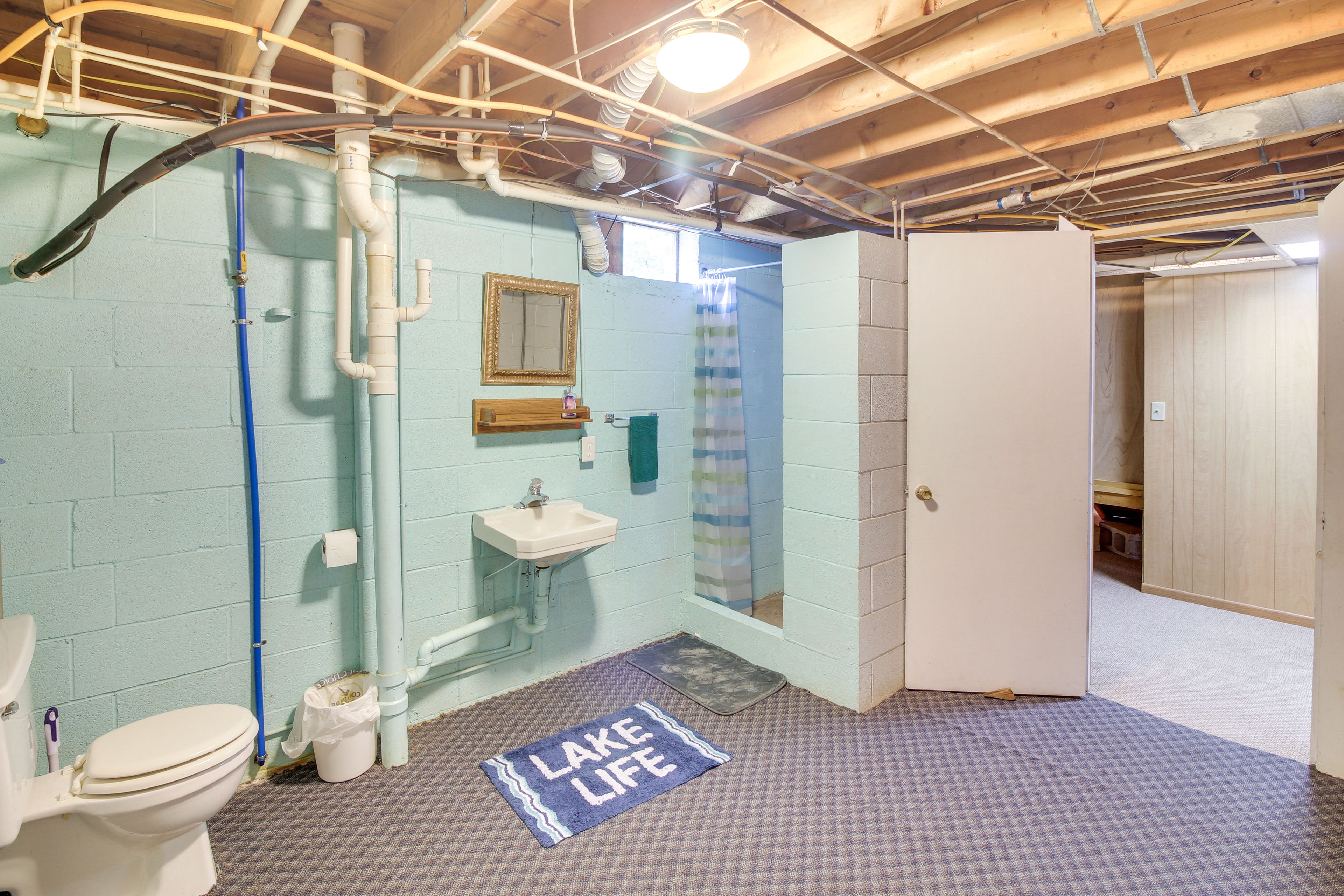 Full Bathroom | Lower Level