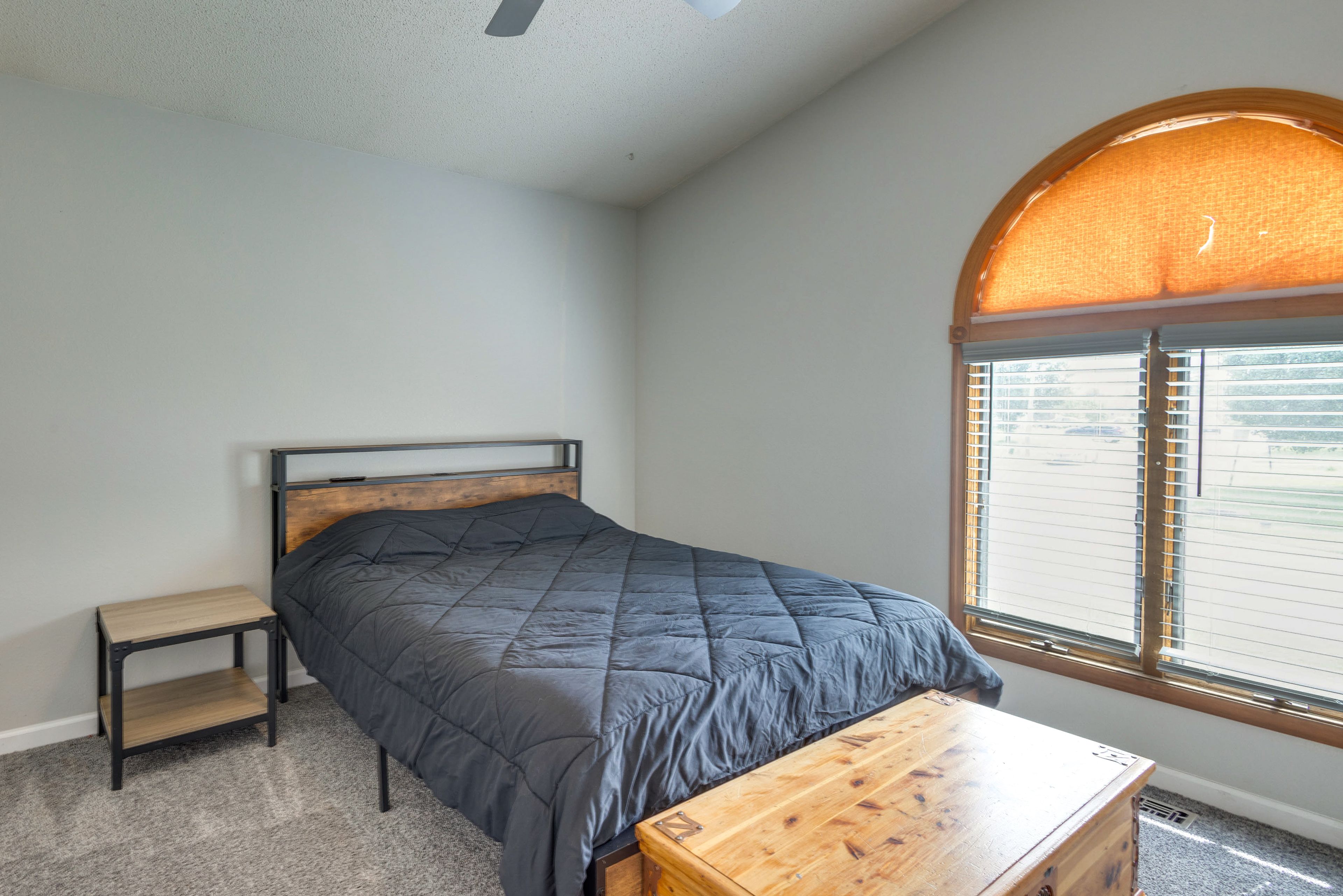 Bedroom 1 | Queen Bed | Main Level