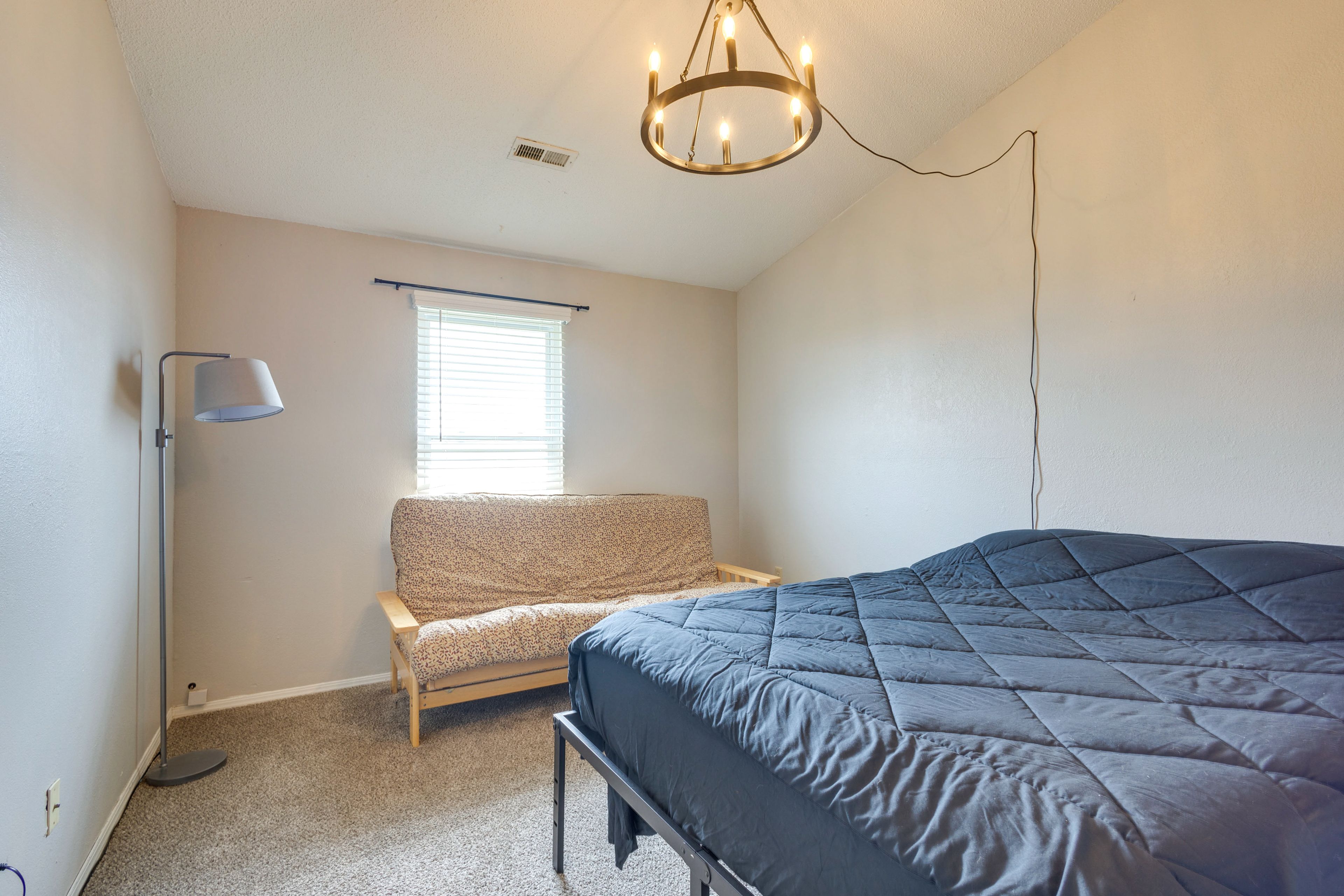 Bedroom 1 | Queen Bed | Full Futon