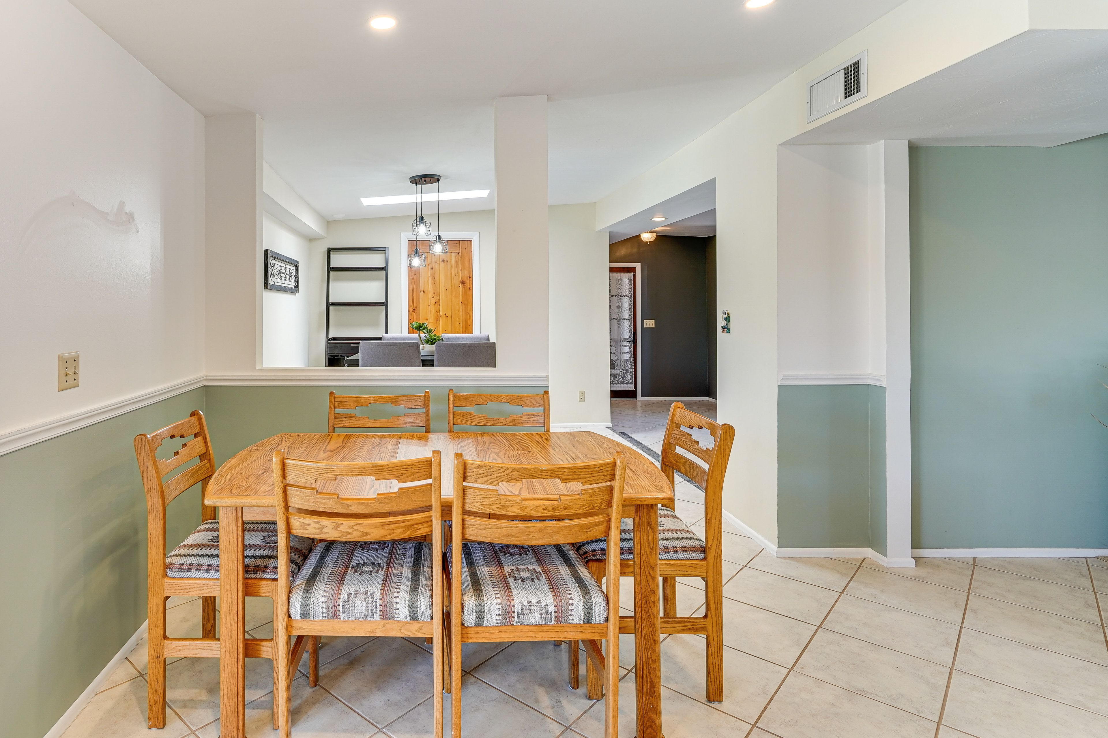 2nd Dining Area