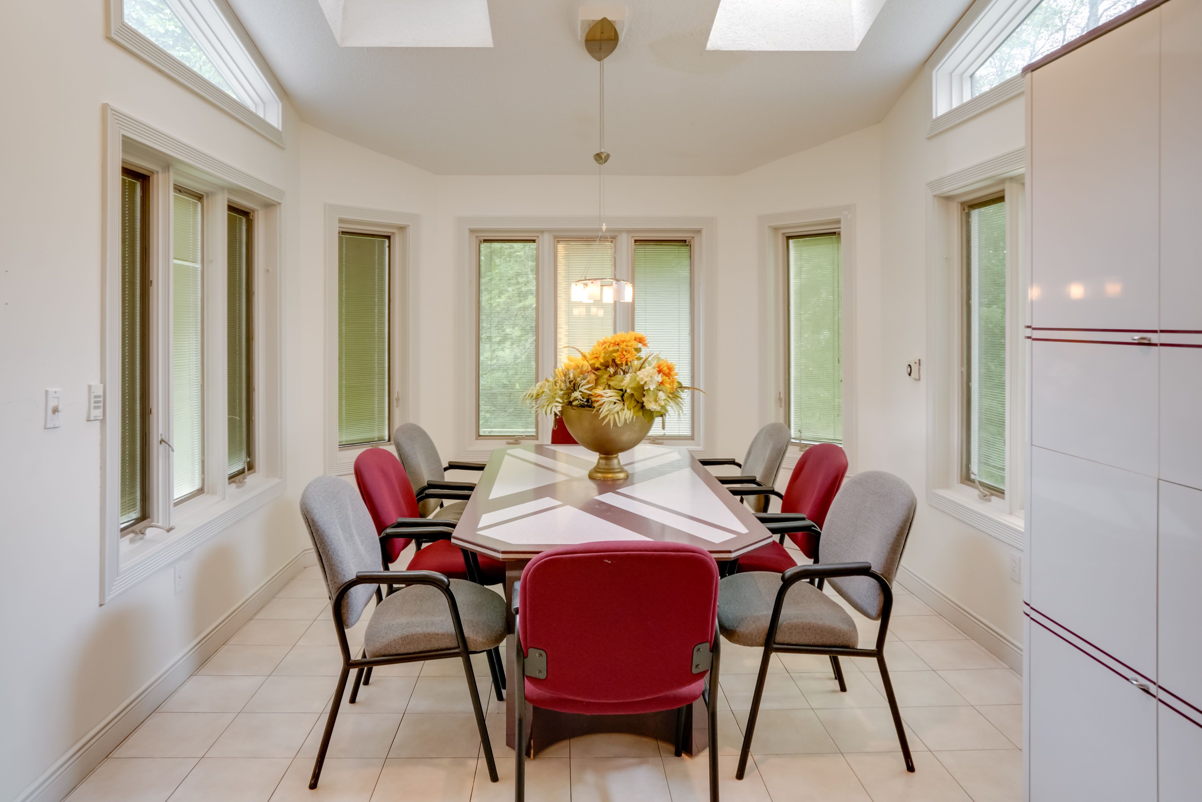 Dining Area 1 | Dishware/Flatware Provided | 2nd Floor