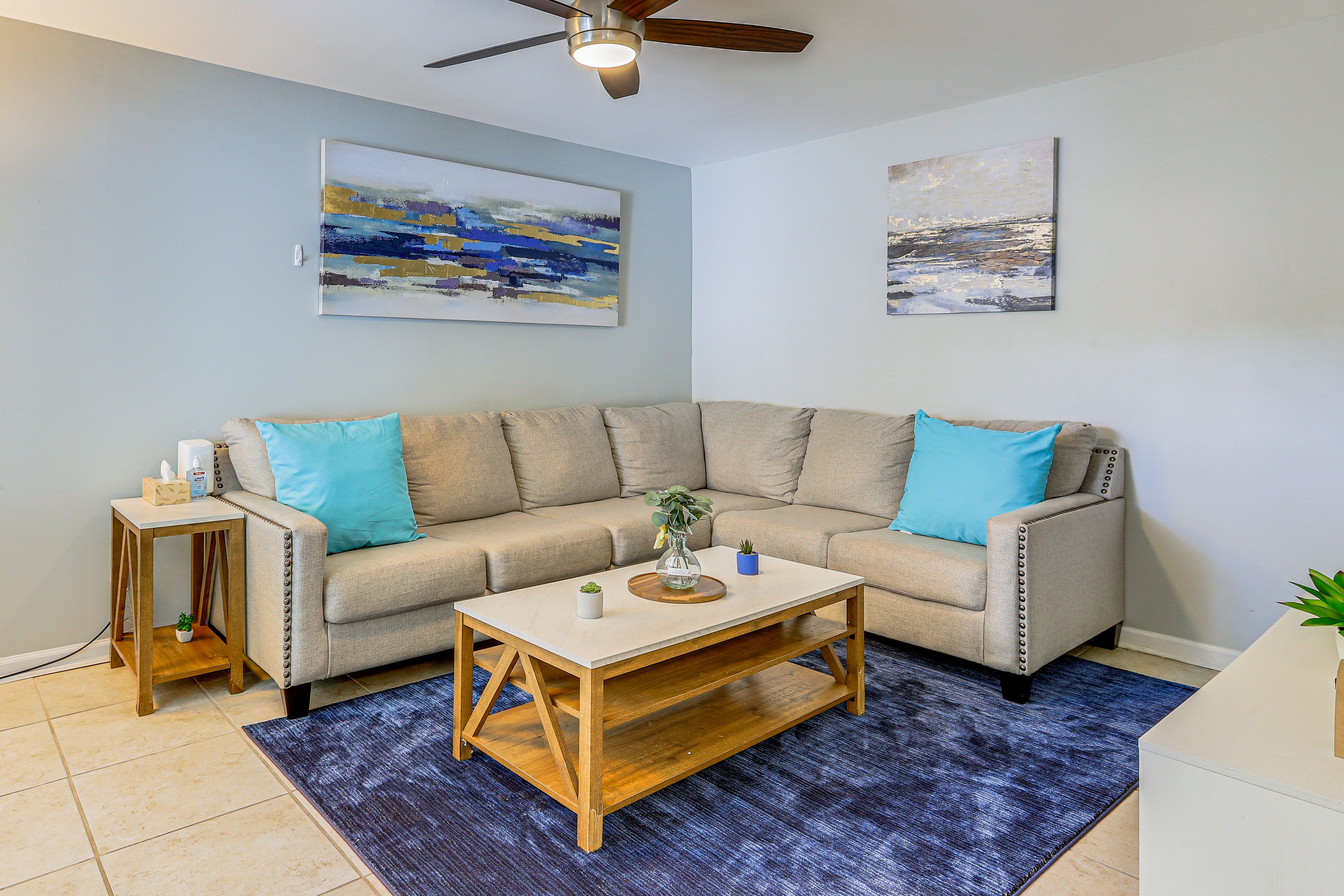 Living Room | Central A/C & Heating