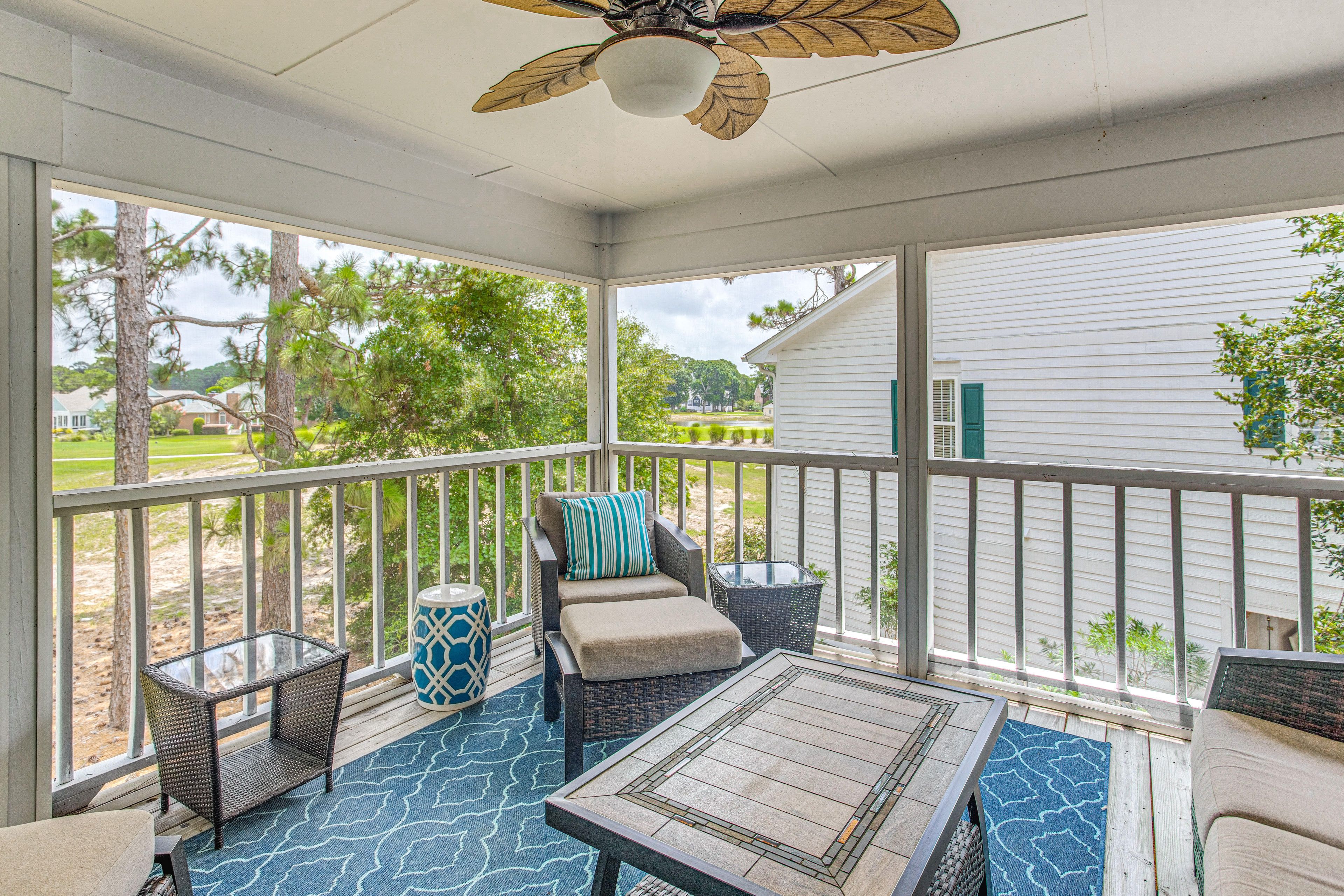 Screened Porch | Golf Course Views
