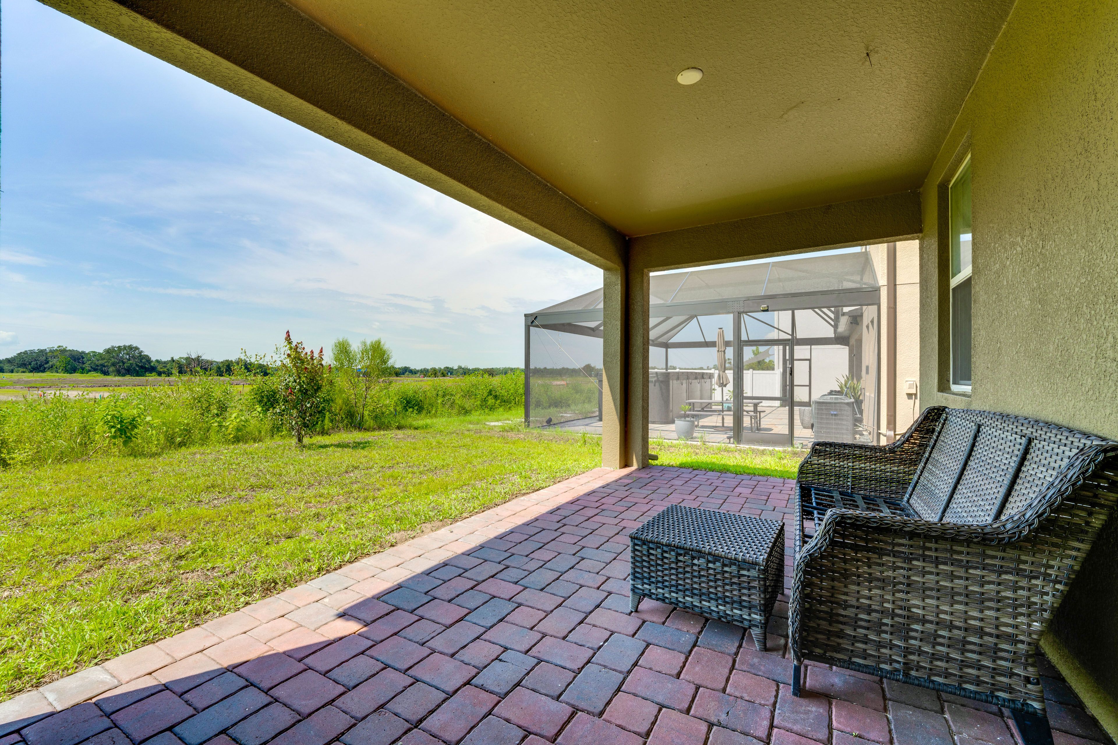 Covered Patio | Outdoor Seating Area