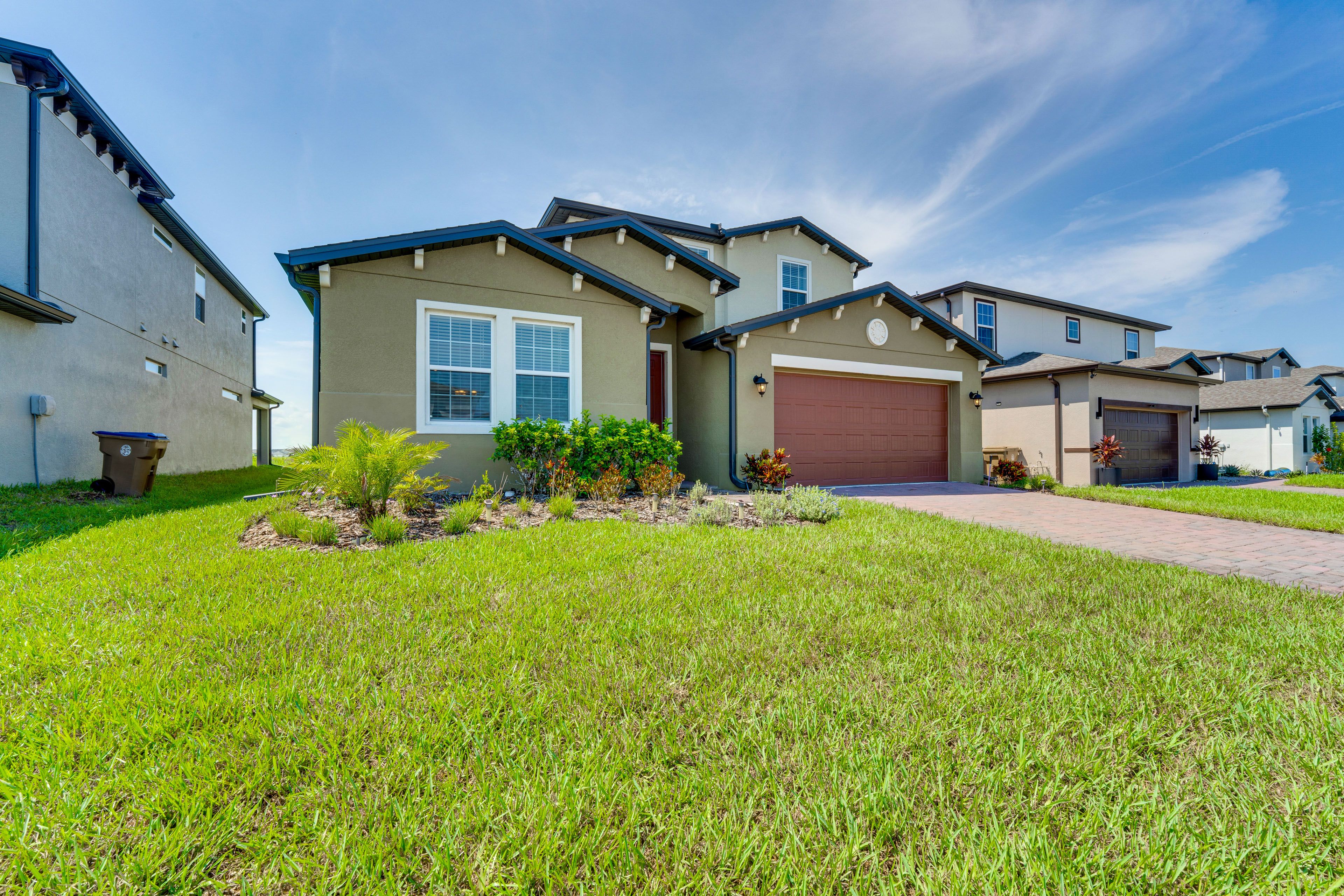 Parking | Driveway (2 Vehicles) | Free Street Parking (First-Come, First-Served)