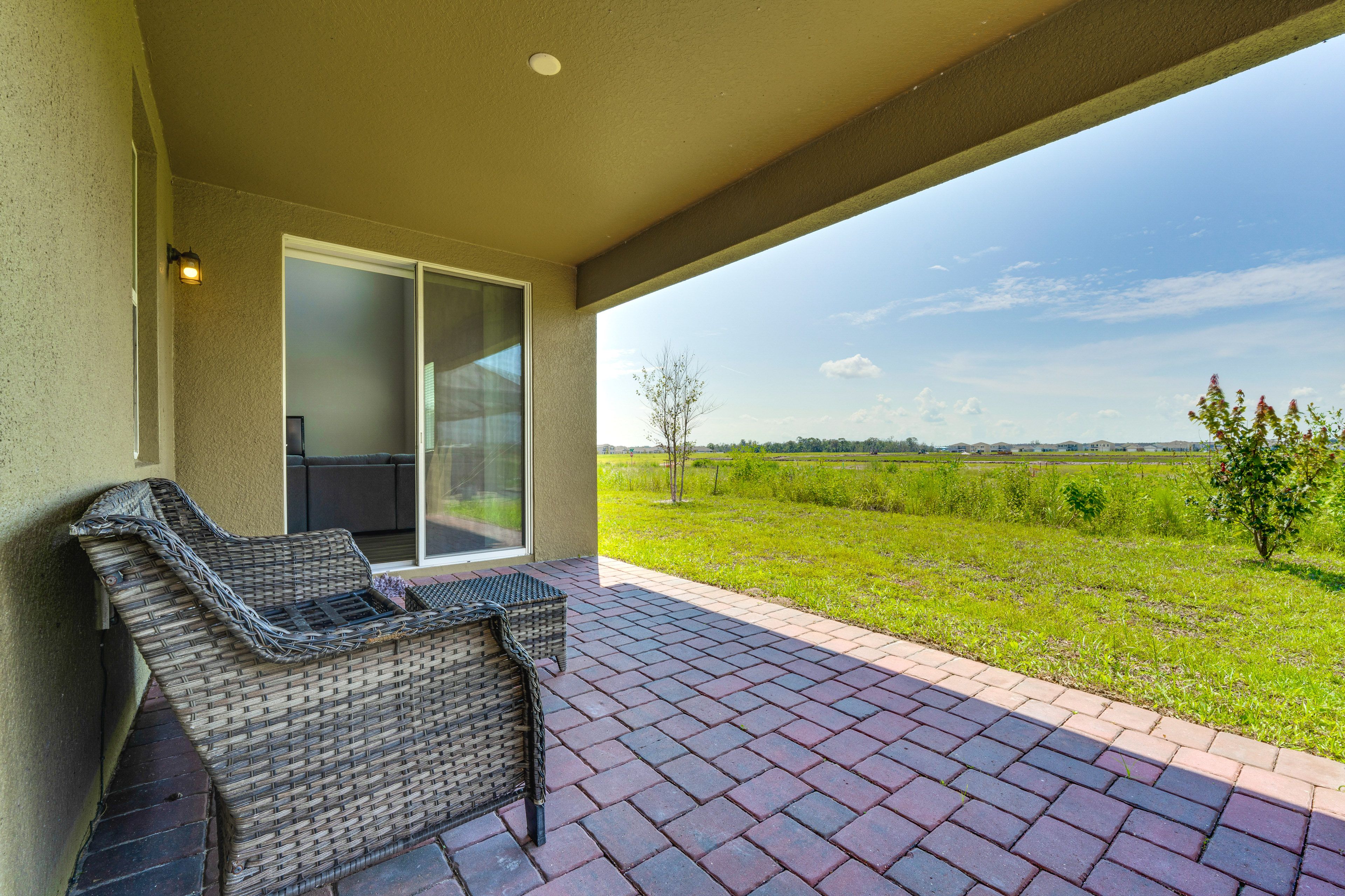 Covered Patio | Outdoor Seating Area