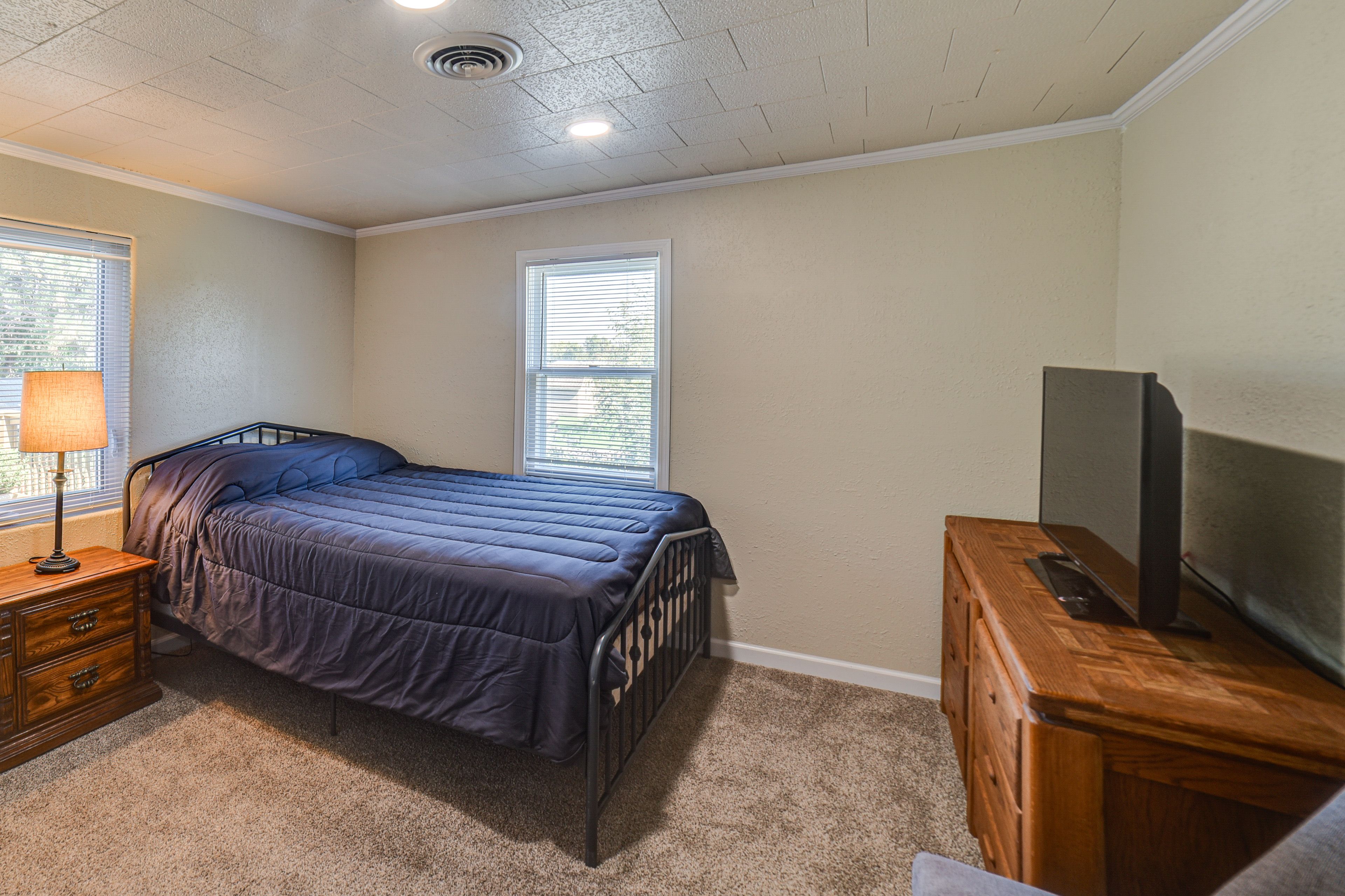 Bedroom 3 | Queen Bed | Upper Level