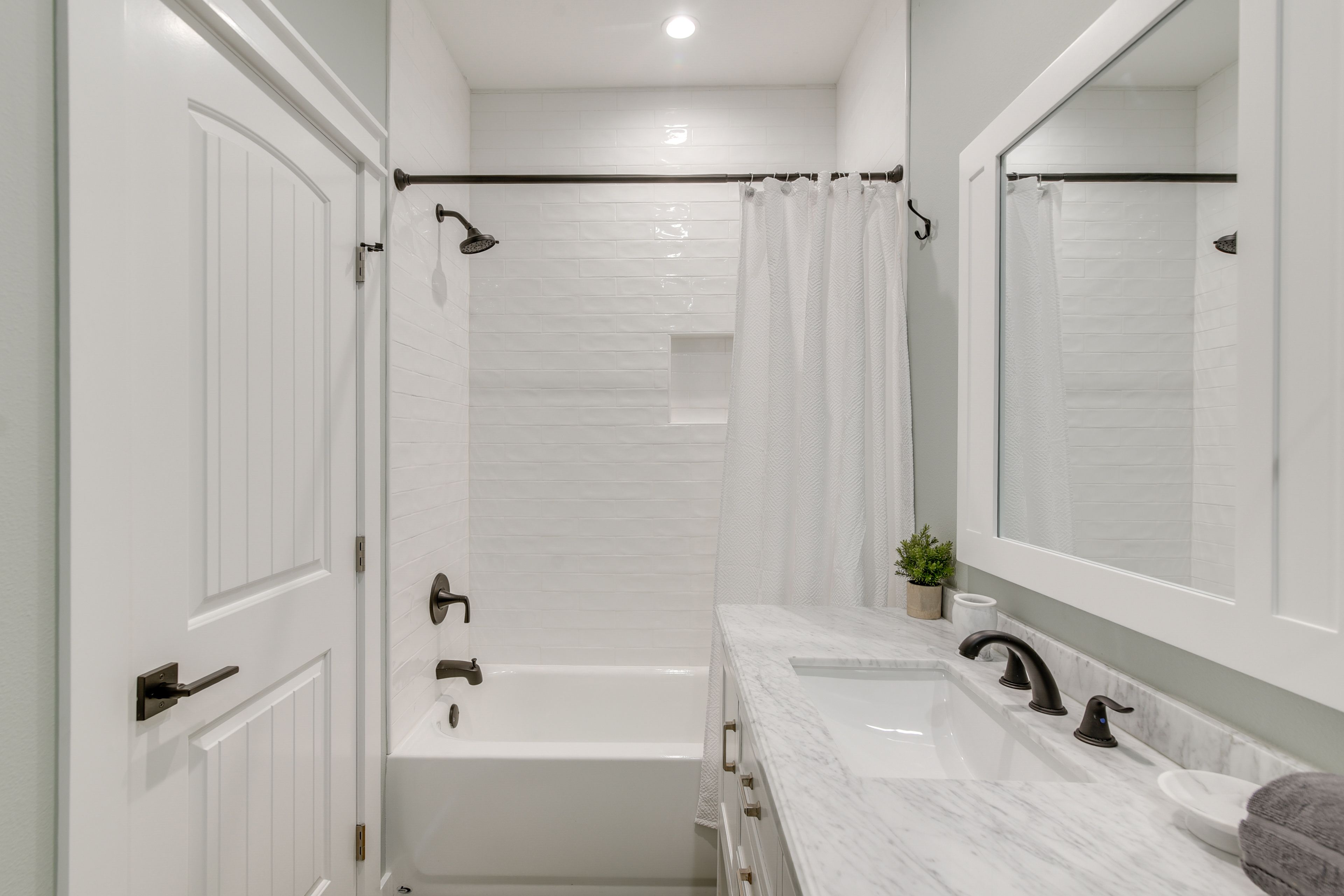 En-Suite Bathroom | Towels Provided | Main Level