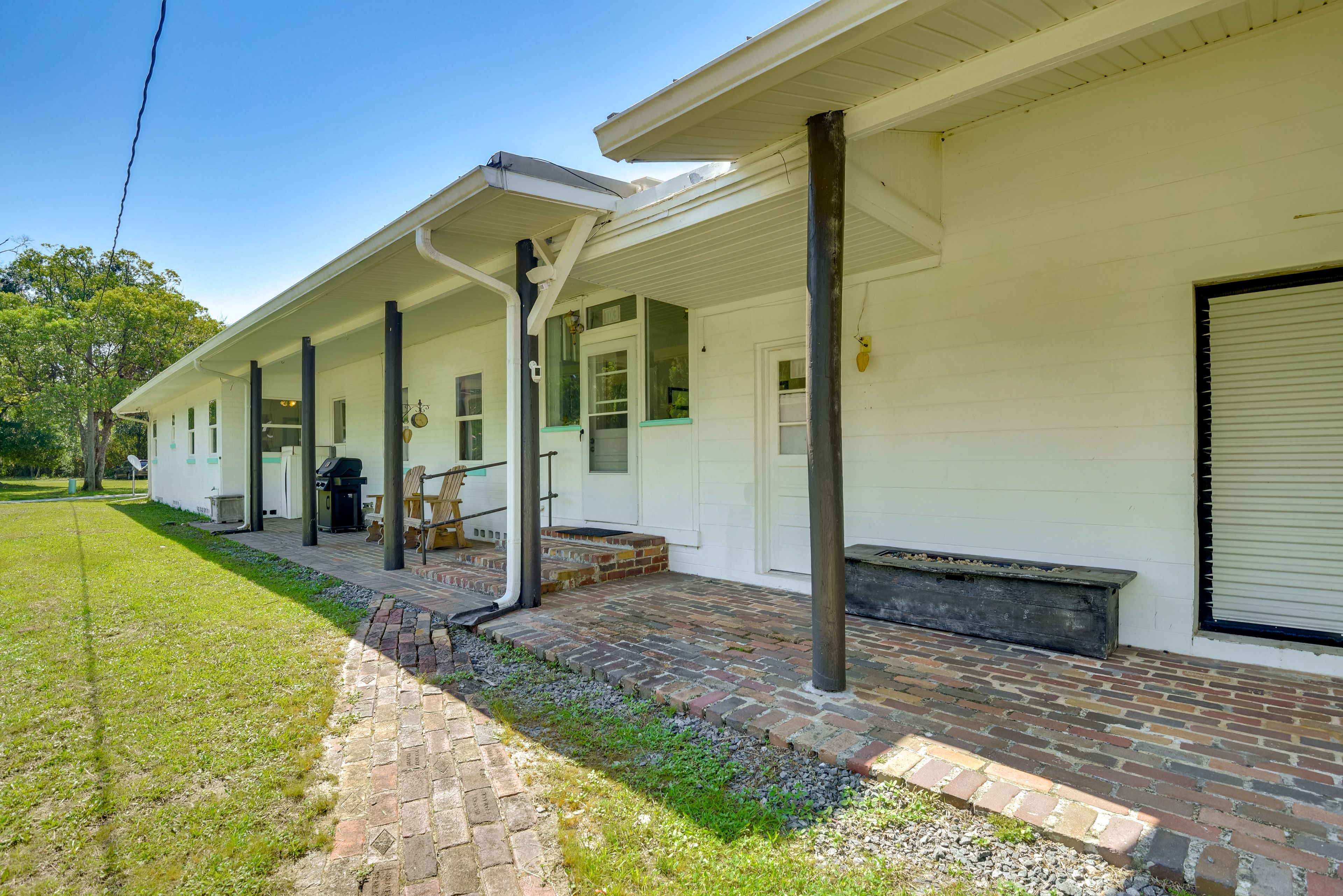 Back Porch | Gas Grill | Rocking Chairs