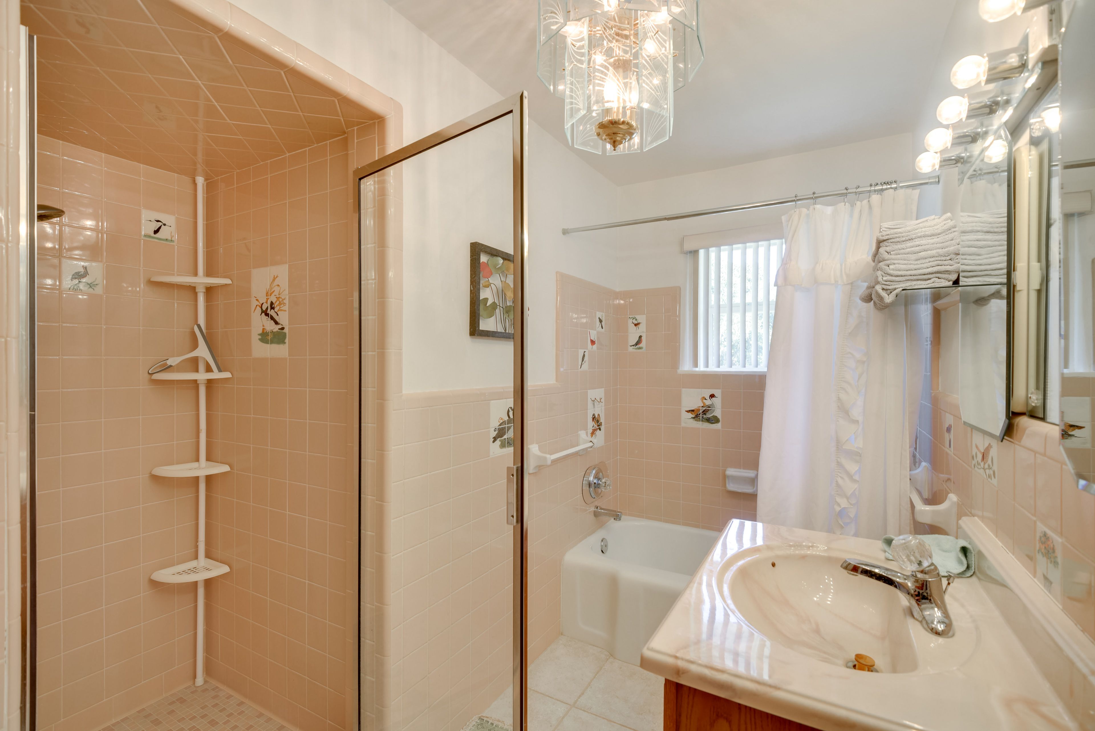 Bathroom | Towels Provided