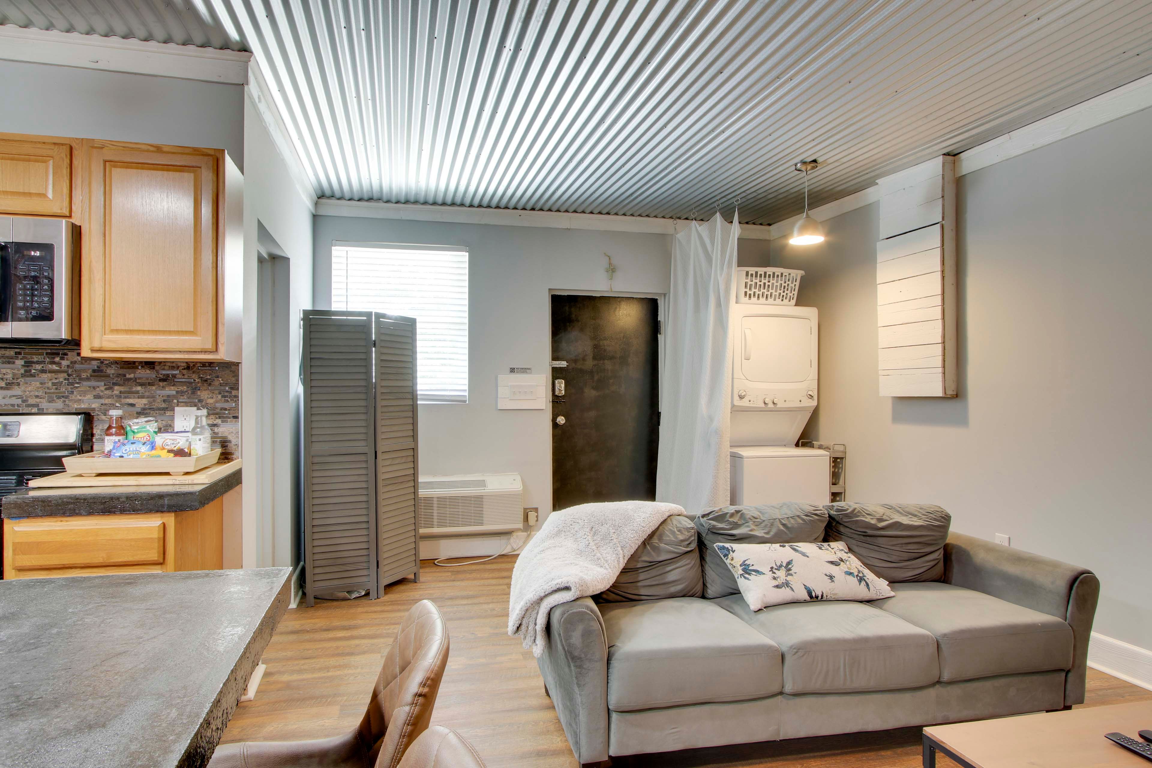 Laundry Area | Washer & Dryer