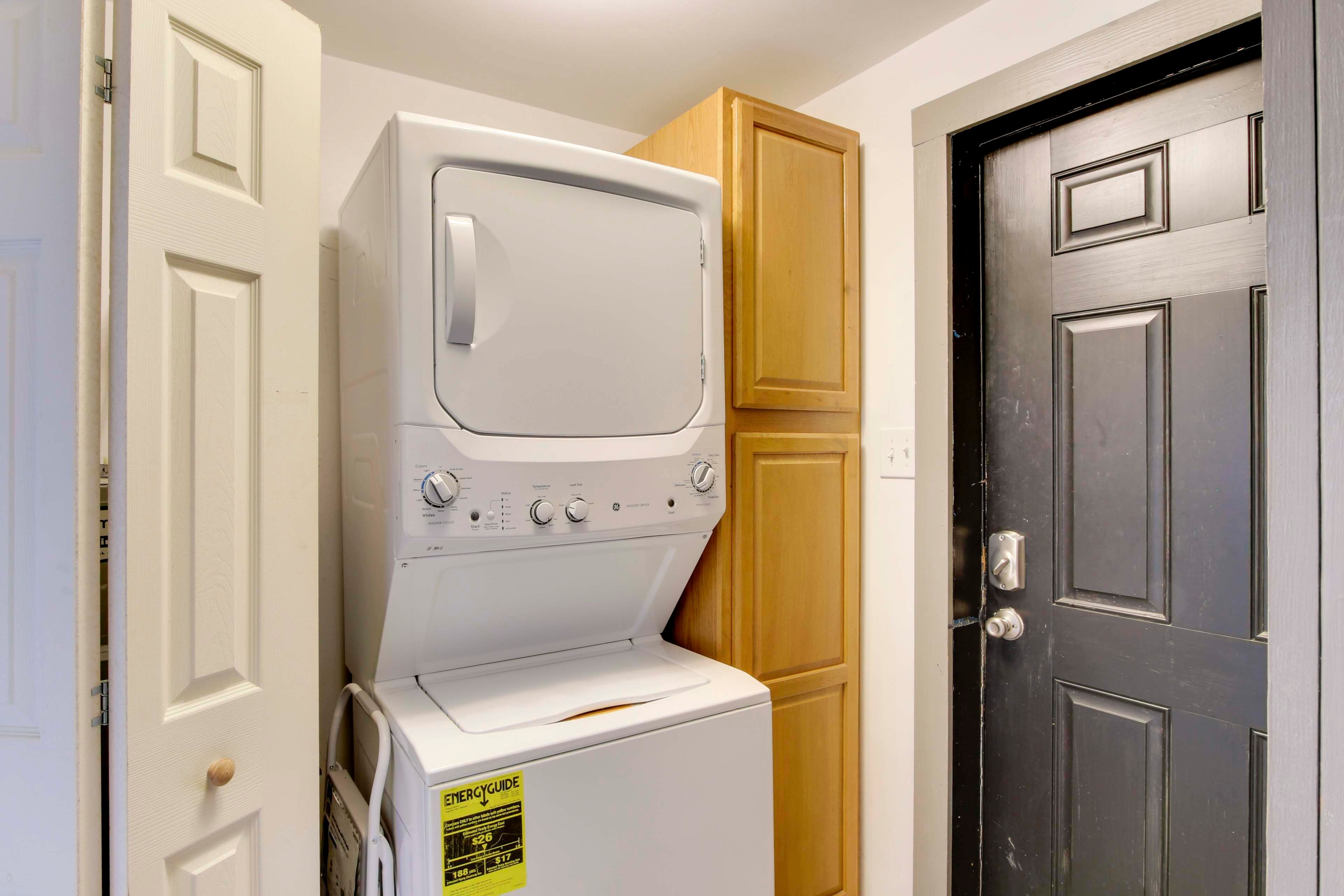 Laundry Area | Washer & Dryer