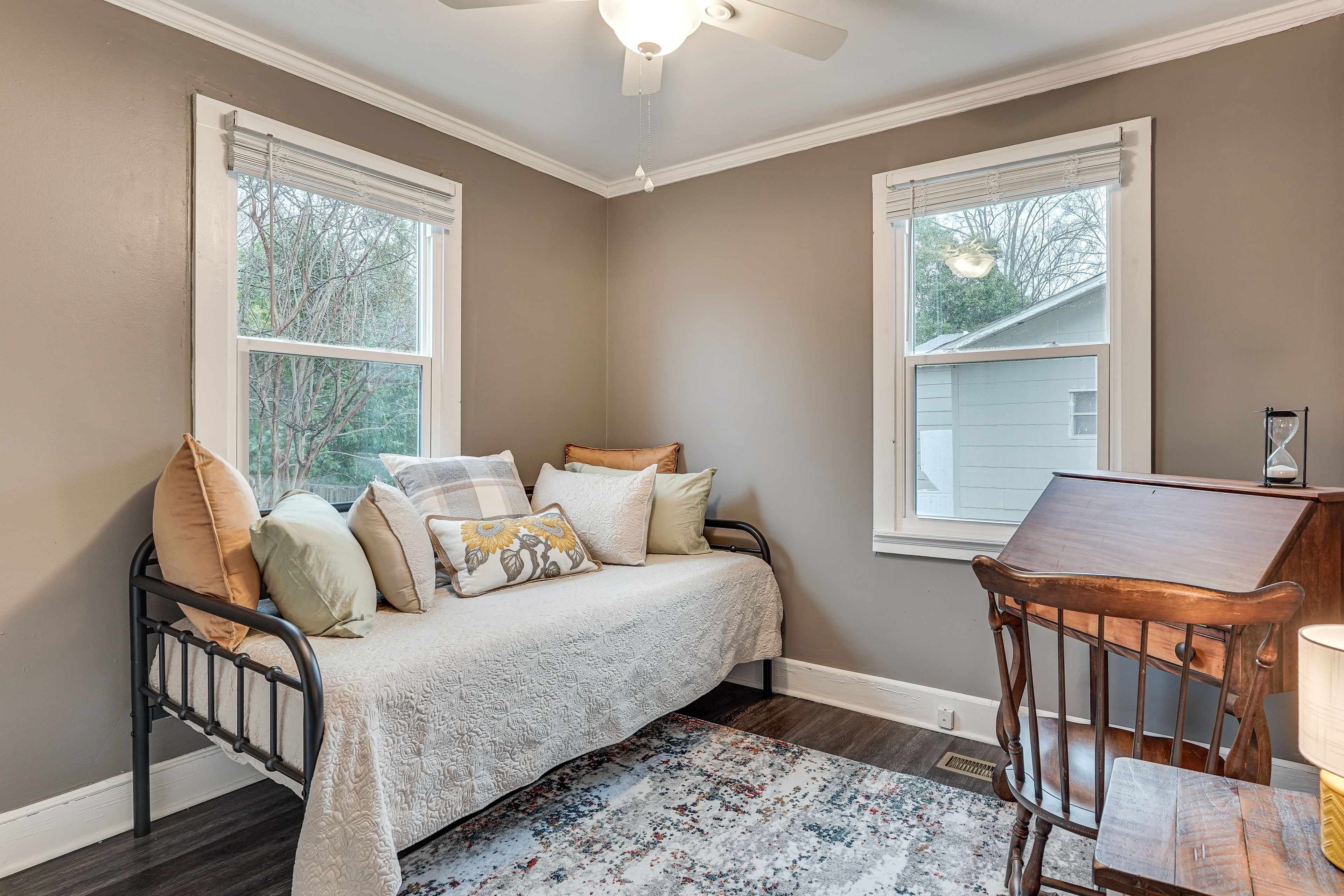 Bedroom 2 | Twin Daybed