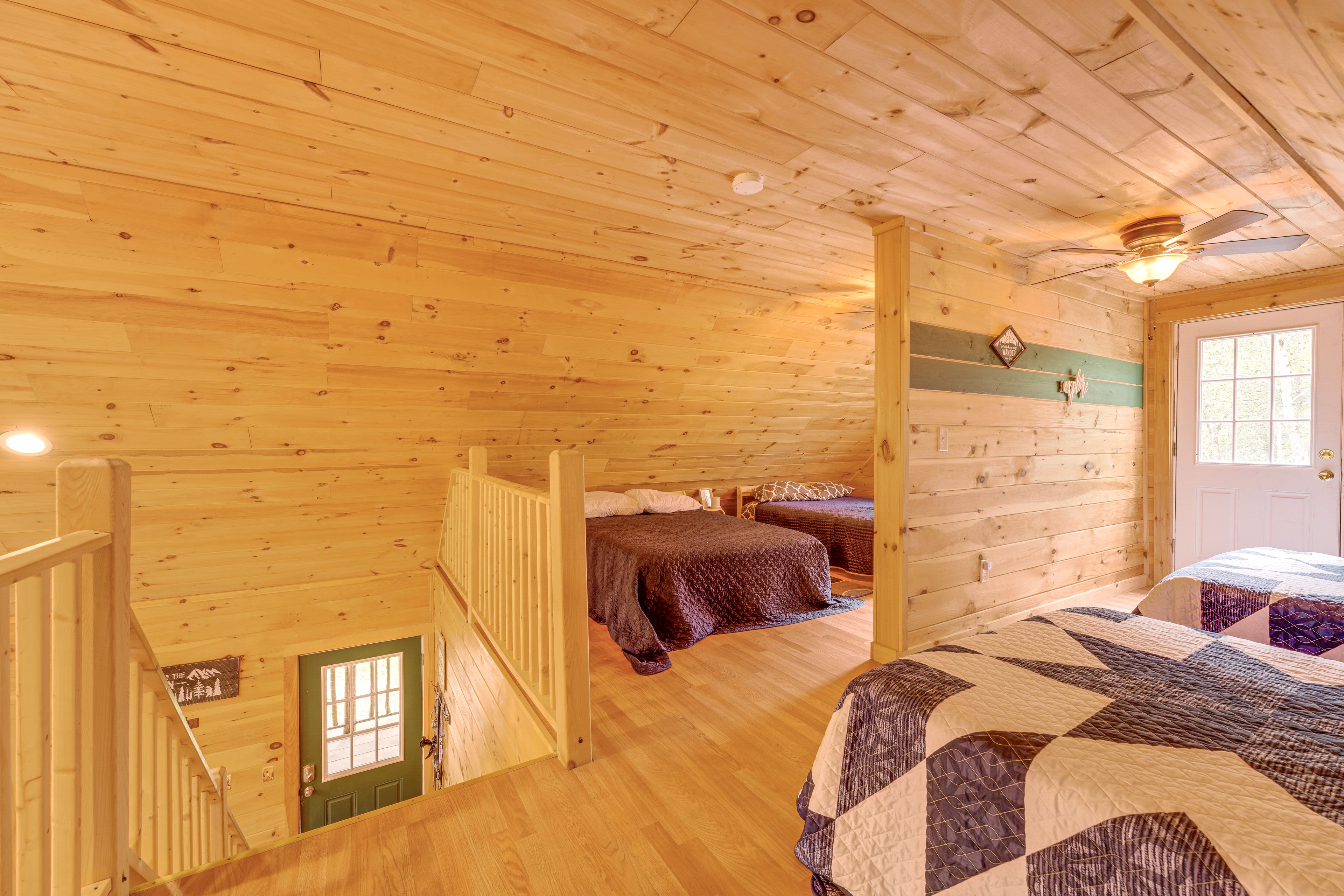 Loft | 4 Full Beds | 2nd Floor