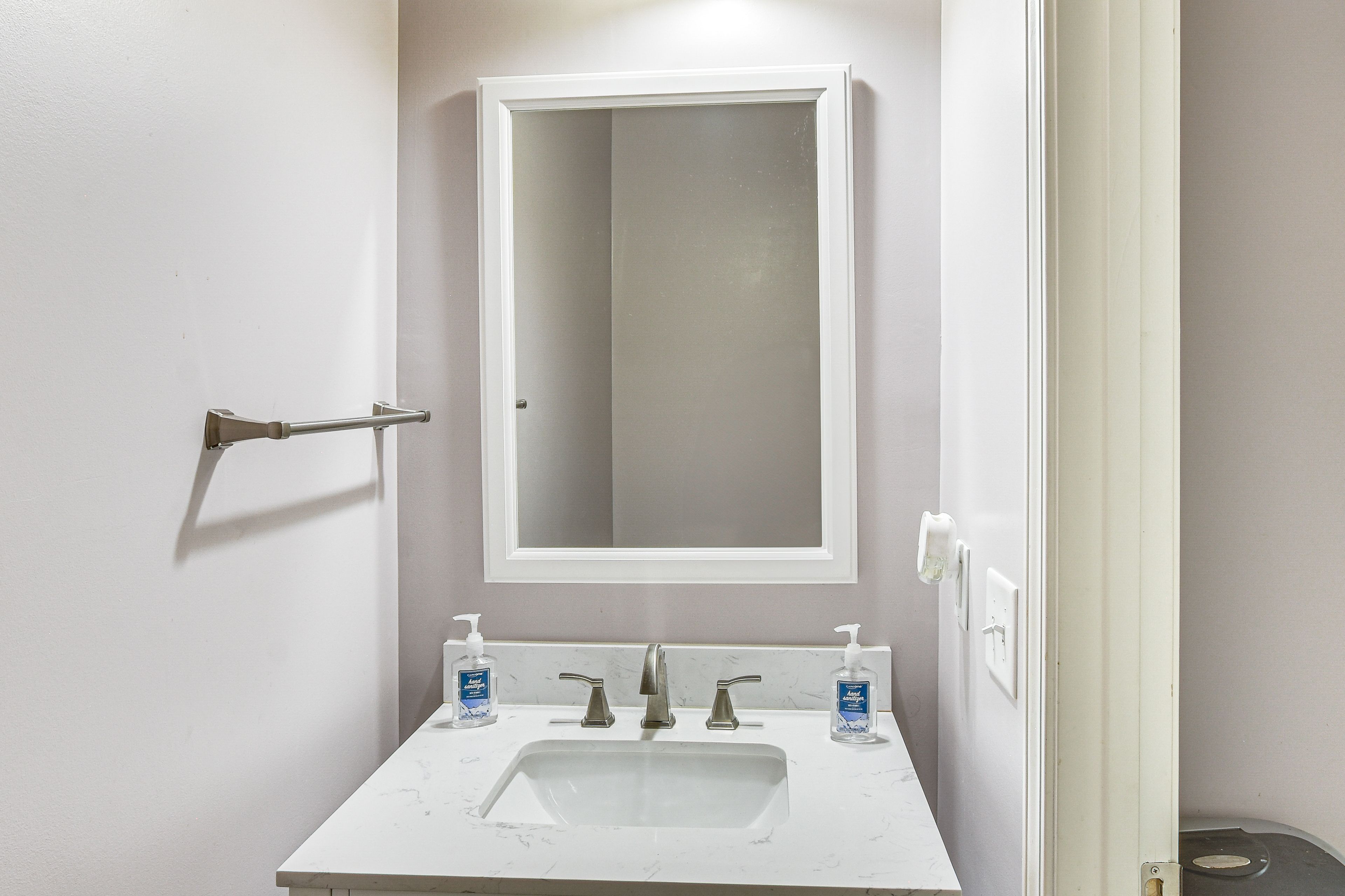 Half Bathroom | 1st Floor