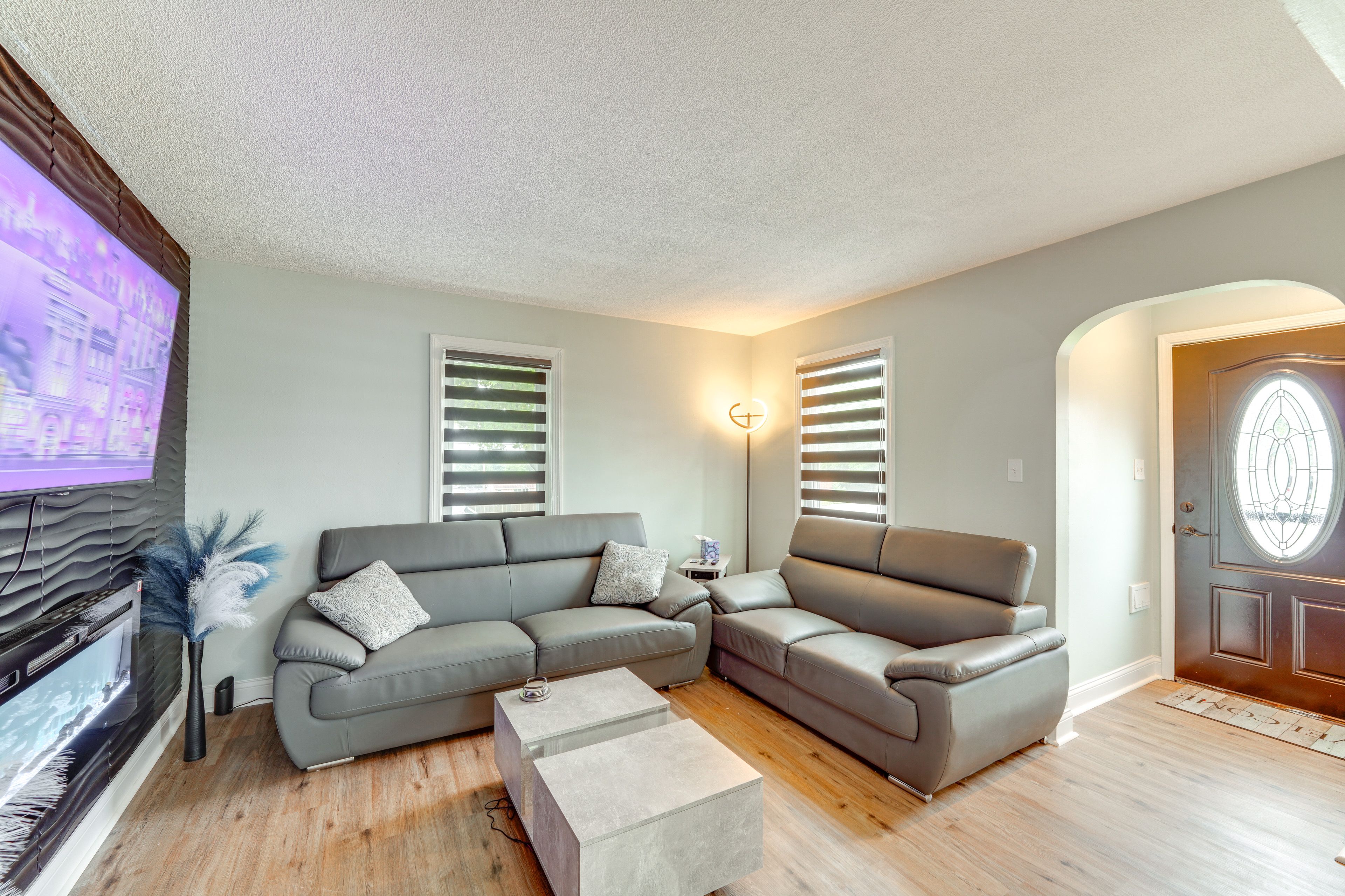 Living Room | 1st Floor | Flat-Screen TV | Fireplace