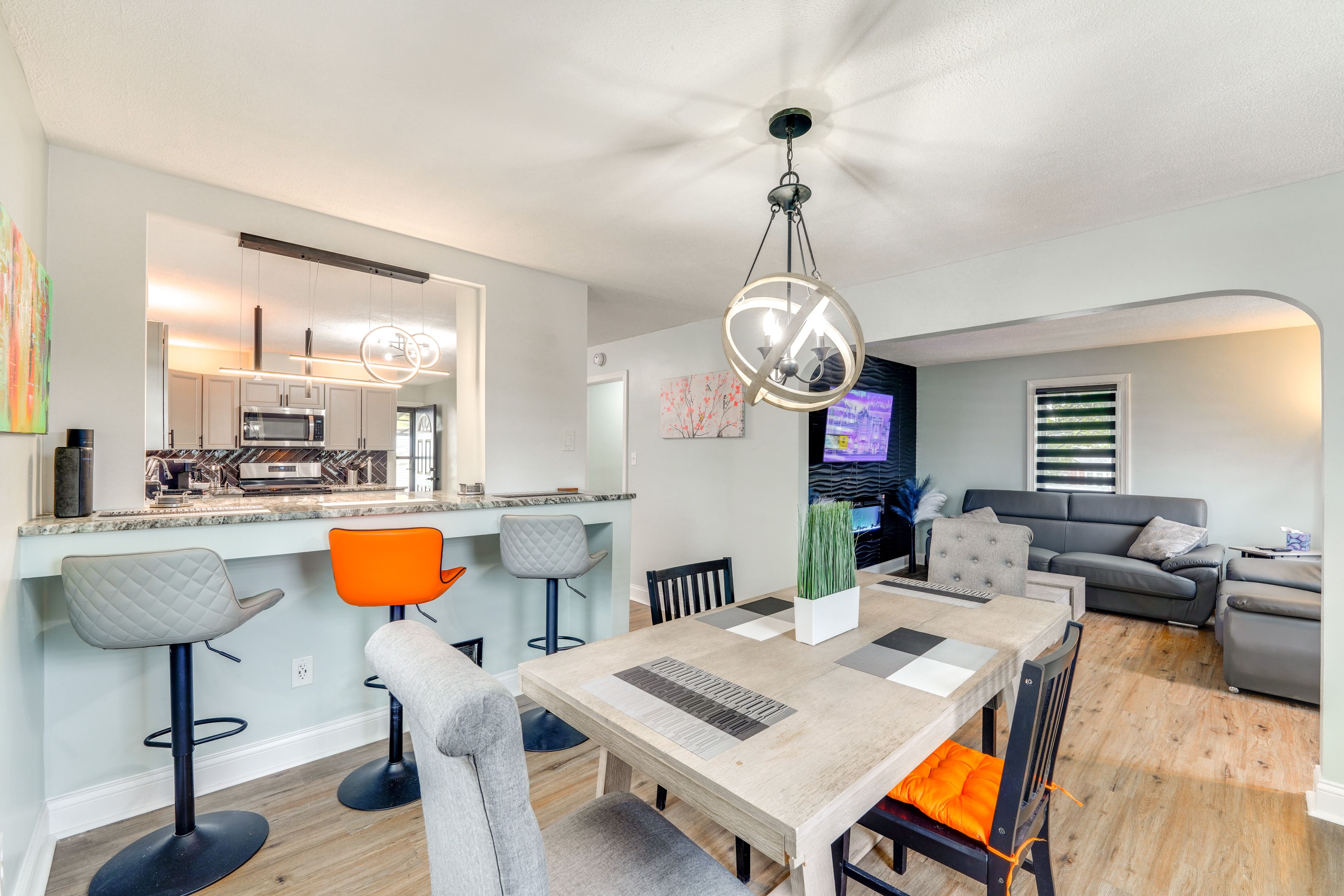 Dining Area | 1st Floor | Dishware/Flatware | Central Heating & A/C | Free WiFi