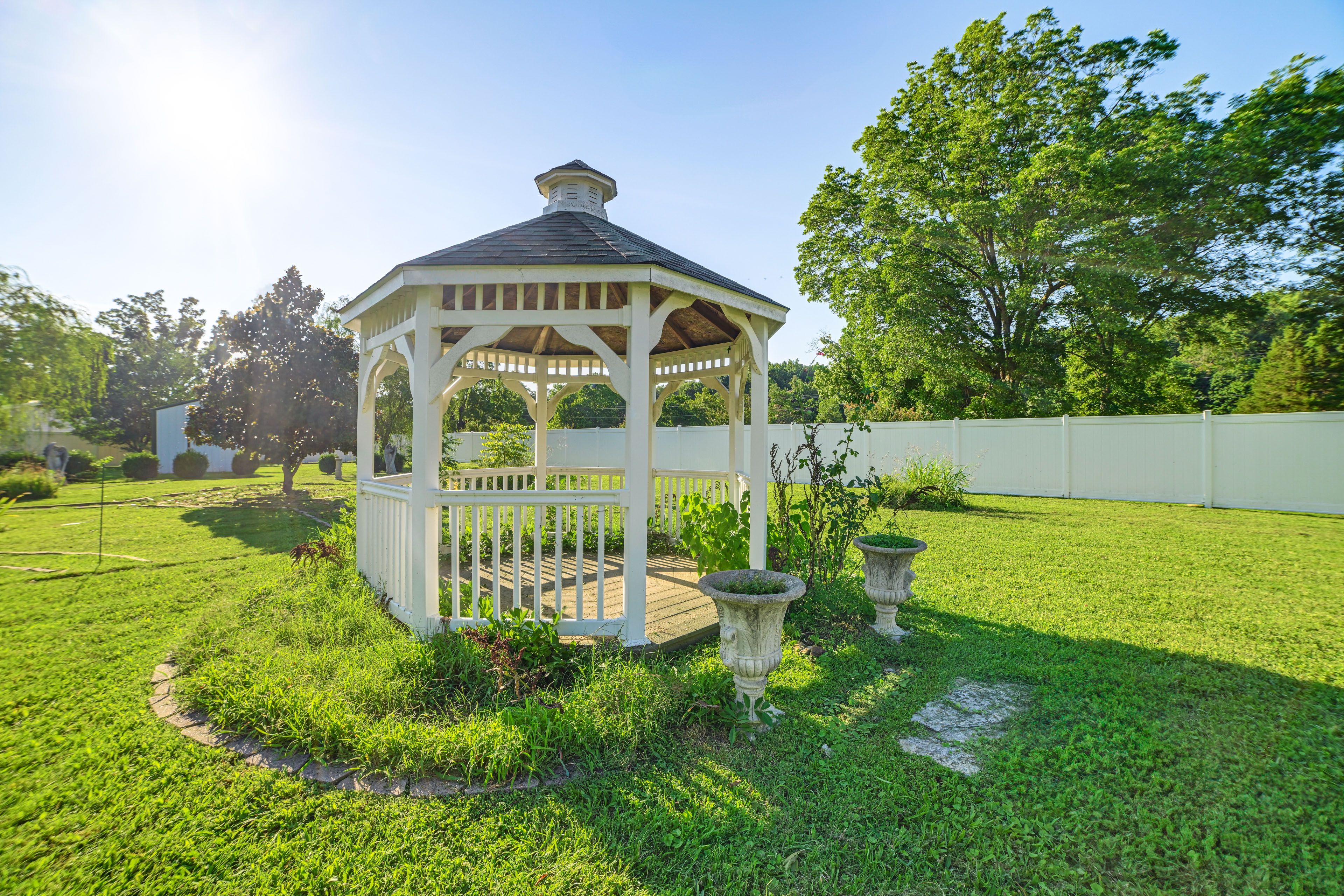 Property Exterior | Gazebo