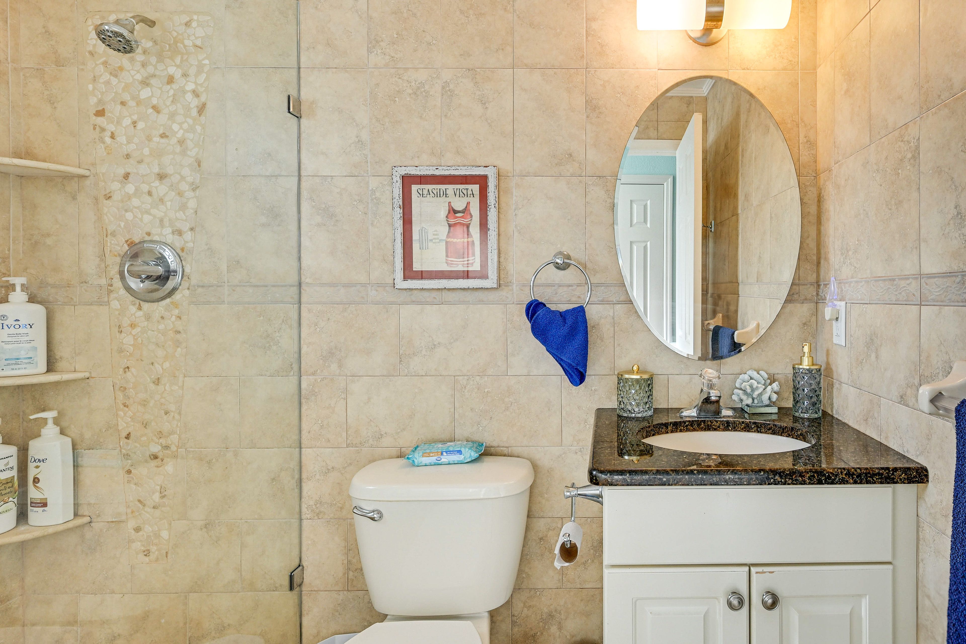 Full Bath | Towels | Hair Dryer