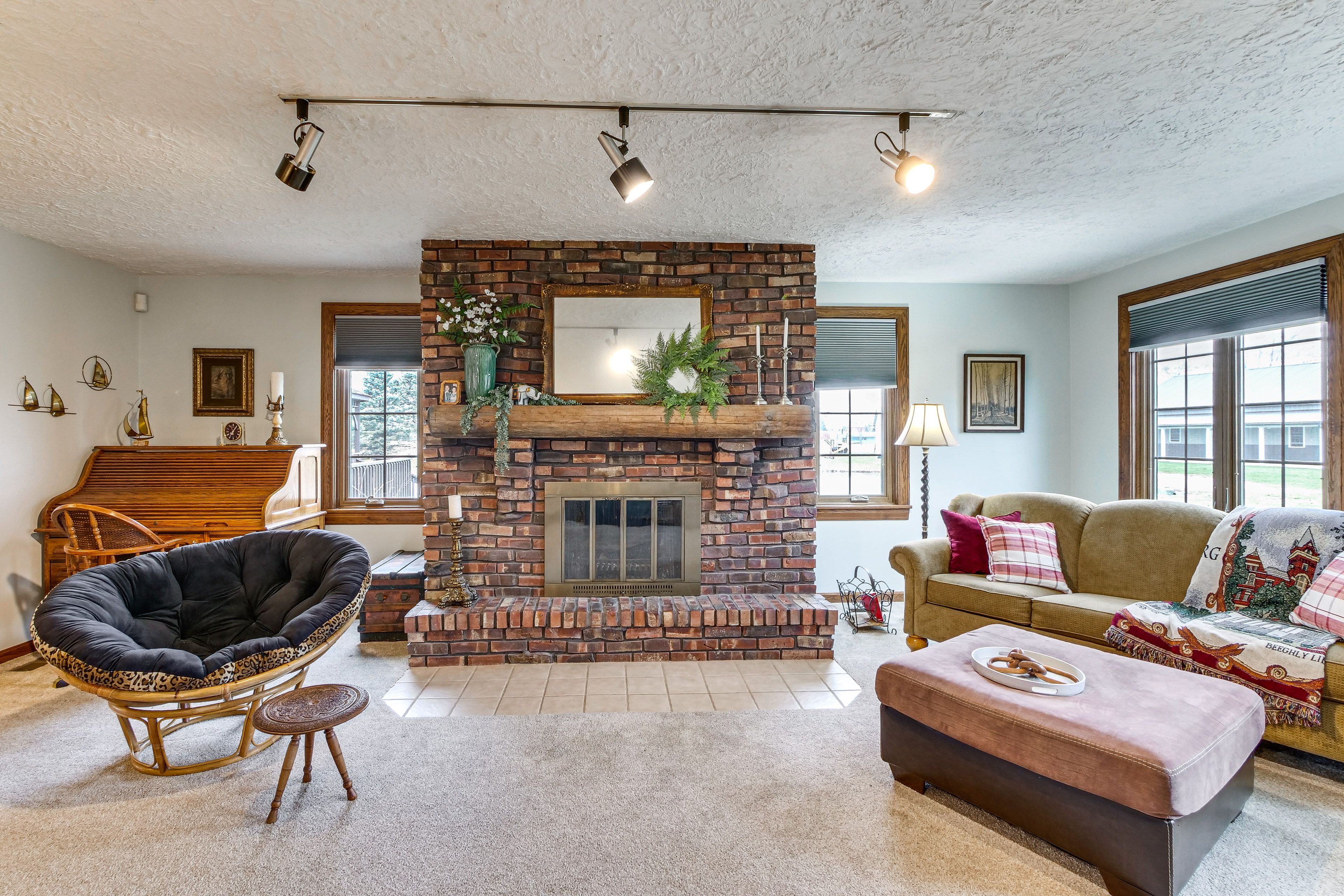 Living Room | 1st Floor