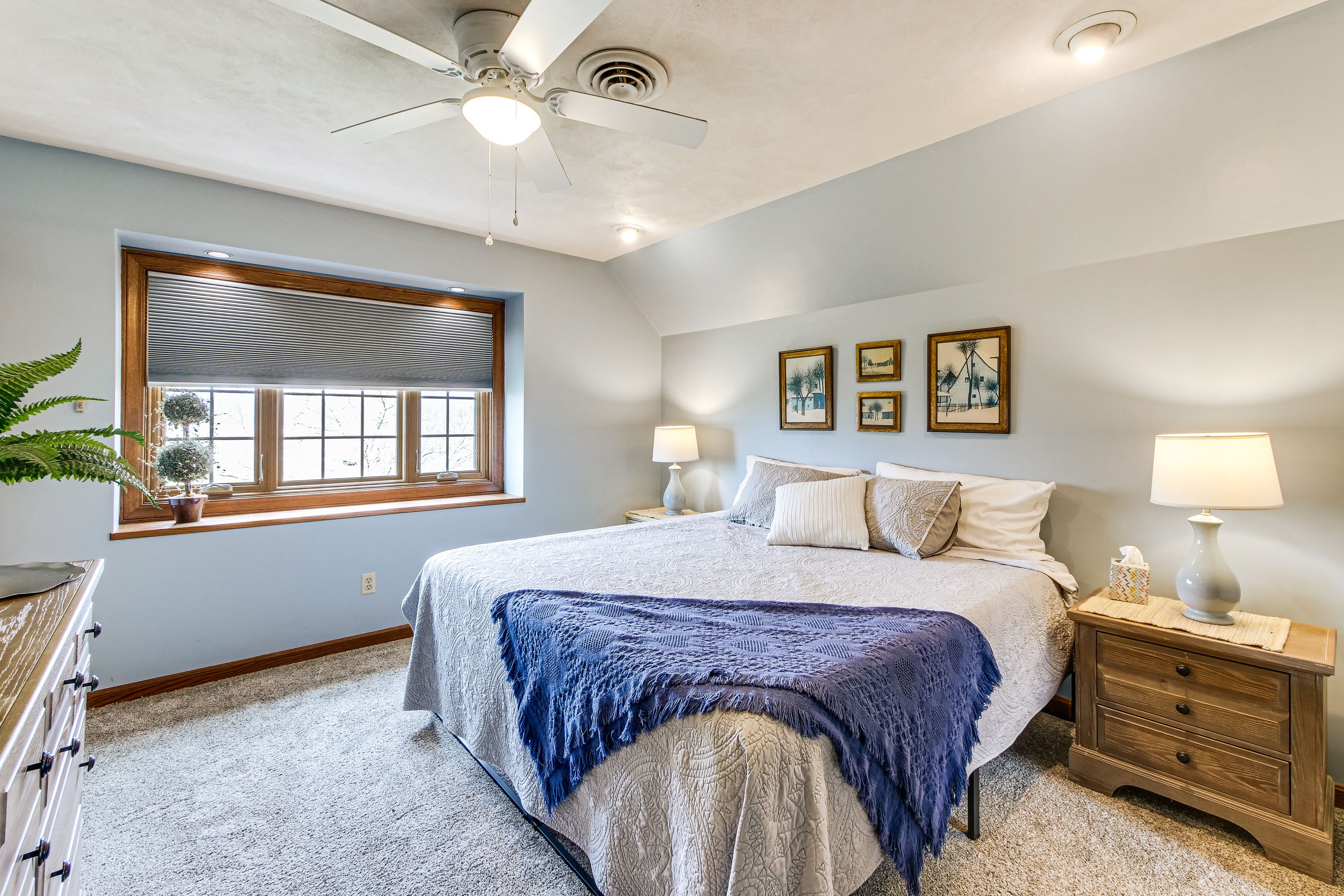 Bedroom 2 | 2nd Floor | King Bed