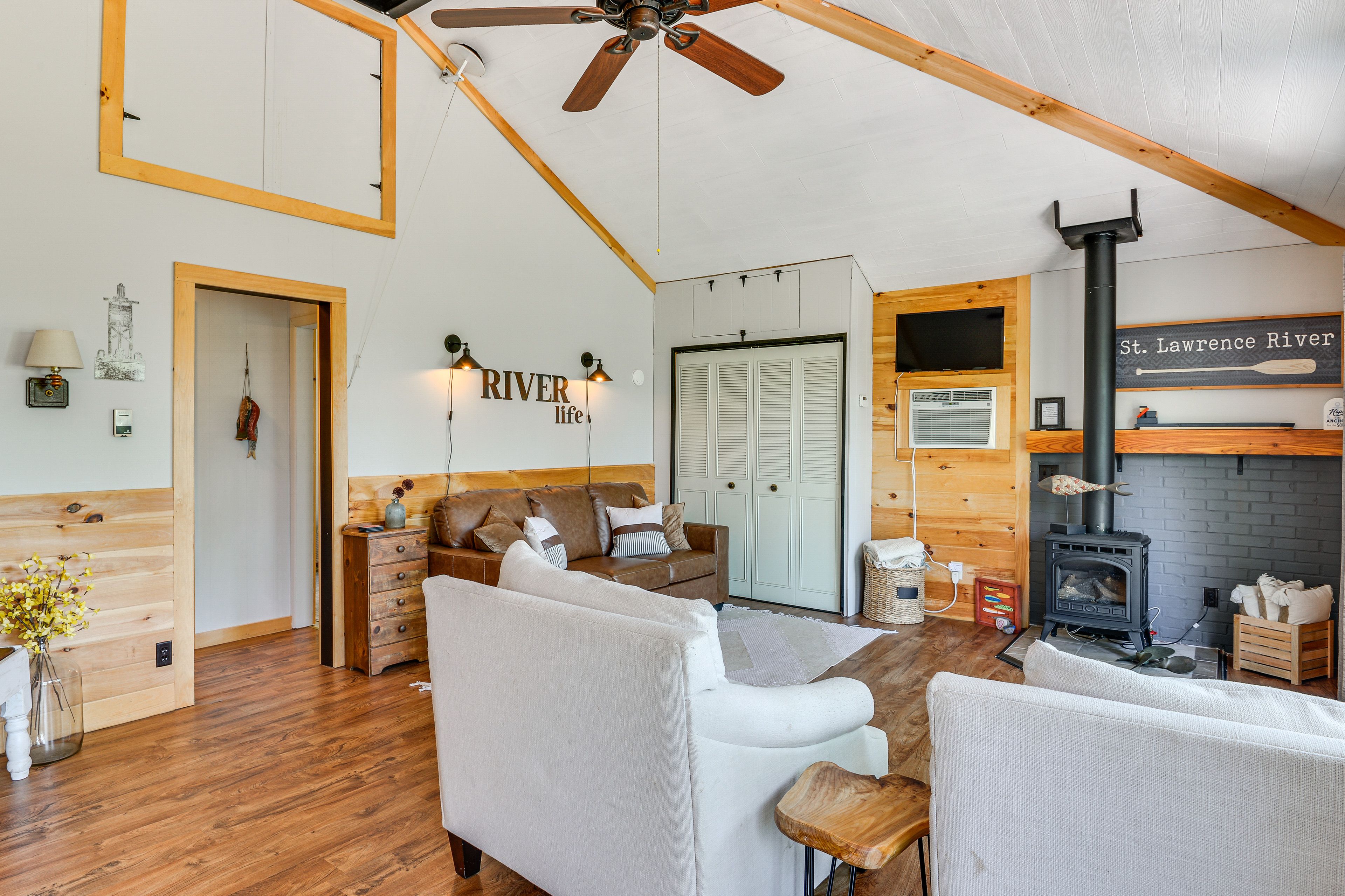 Living Room | Electric Heat | Propane Fireplace | Window A/C Units | Free WiFi