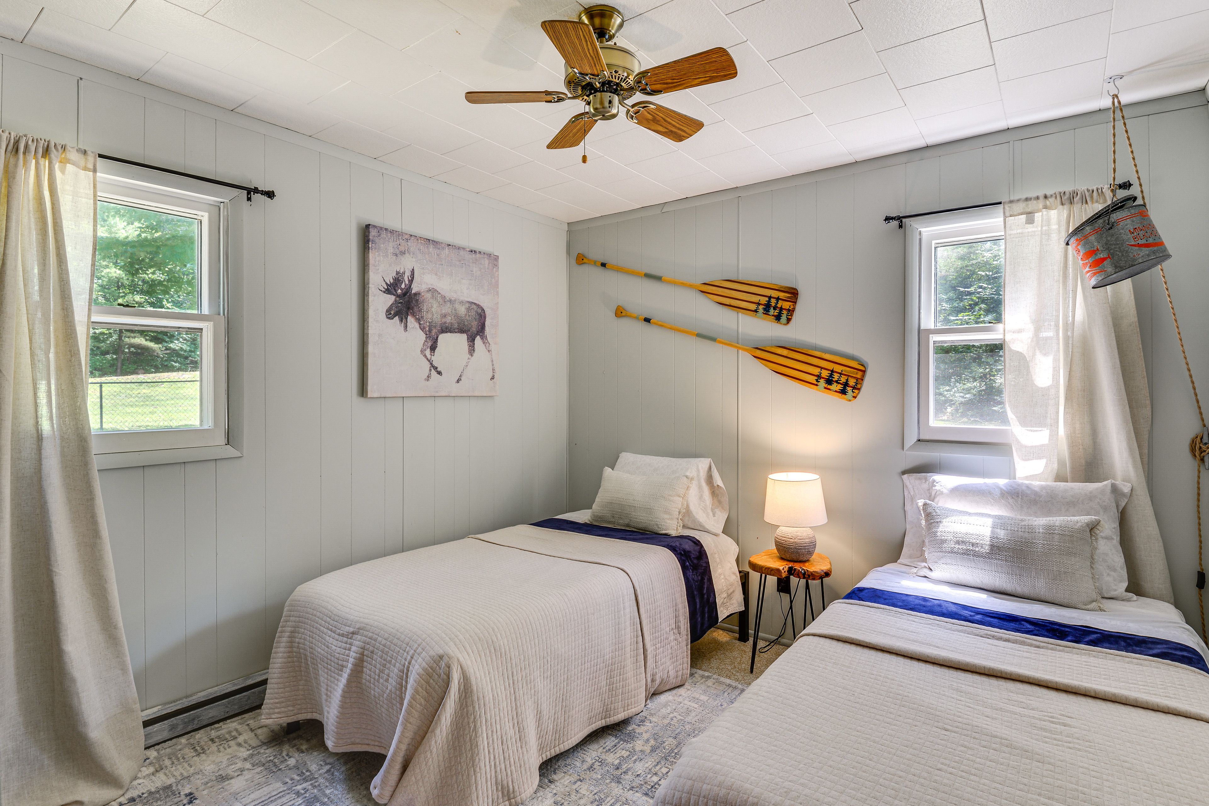 Bedroom 2 | 2 Twin Beds