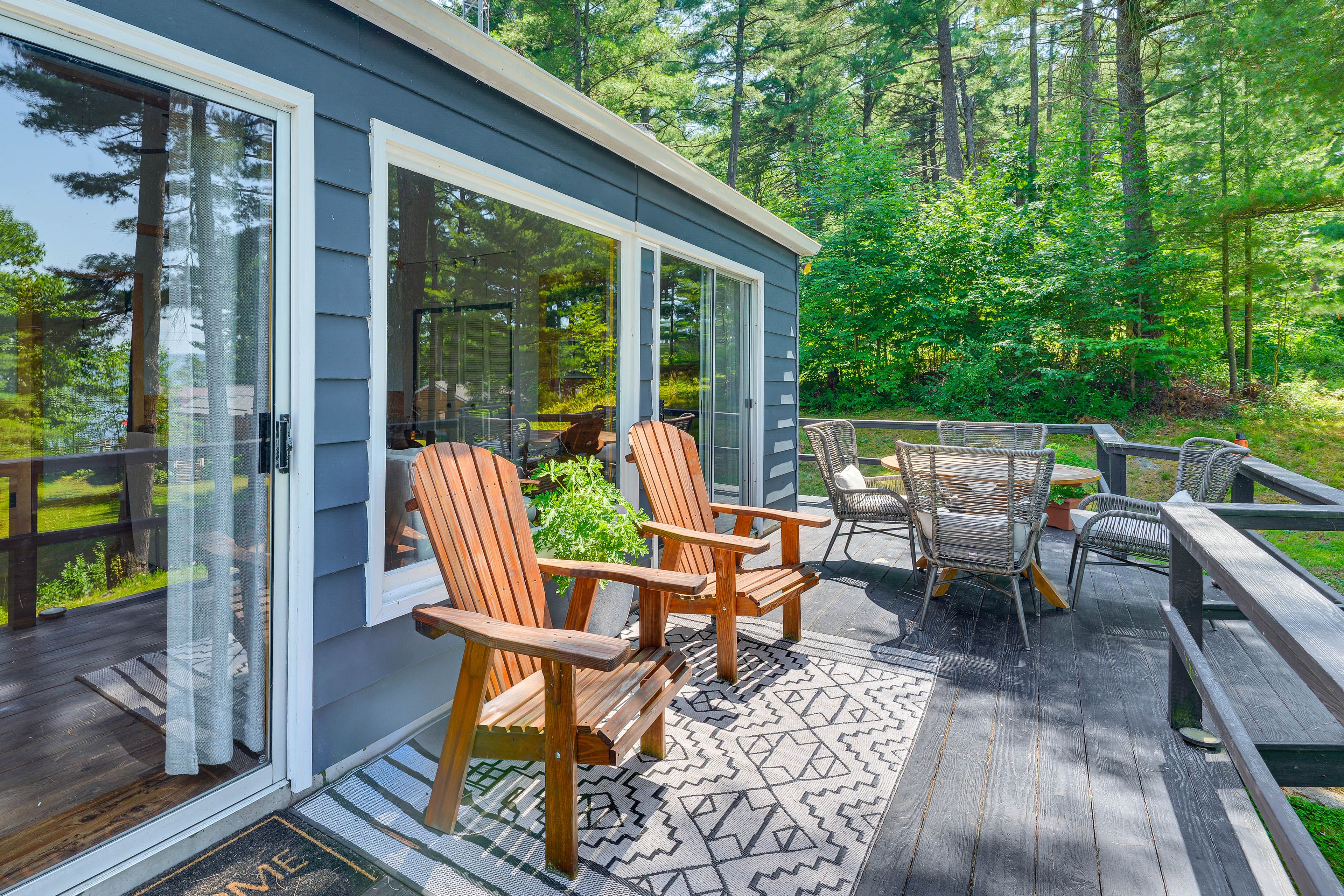 River-View Deck | Single-Story Home
